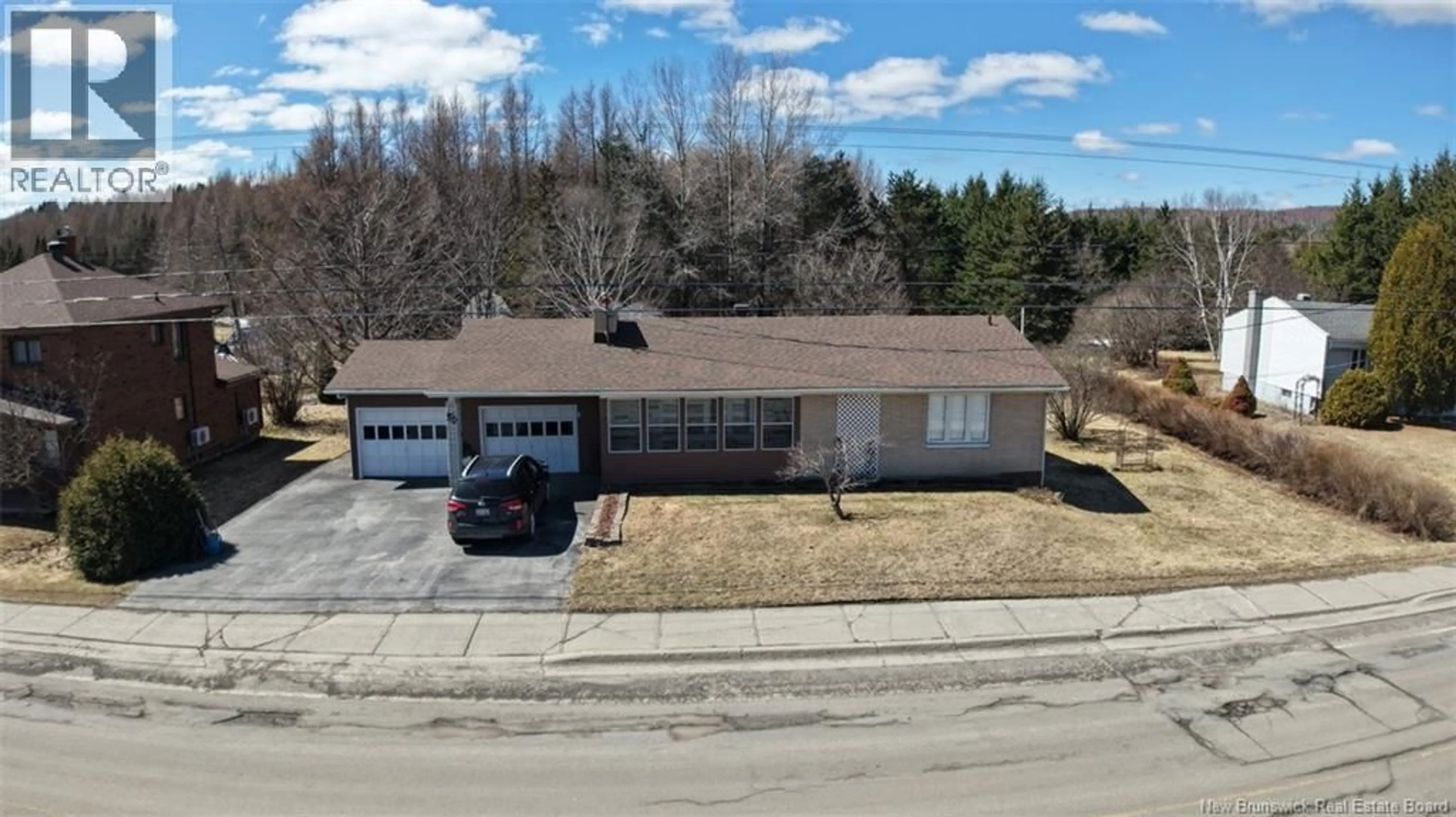 A pic from outside/outdoor area/front of a property/back of a property/a pic from drone, street for 50 ISIDORE-BOUCHER BOULEVARD, Saint-Jacques New Brunswick E7B1V7