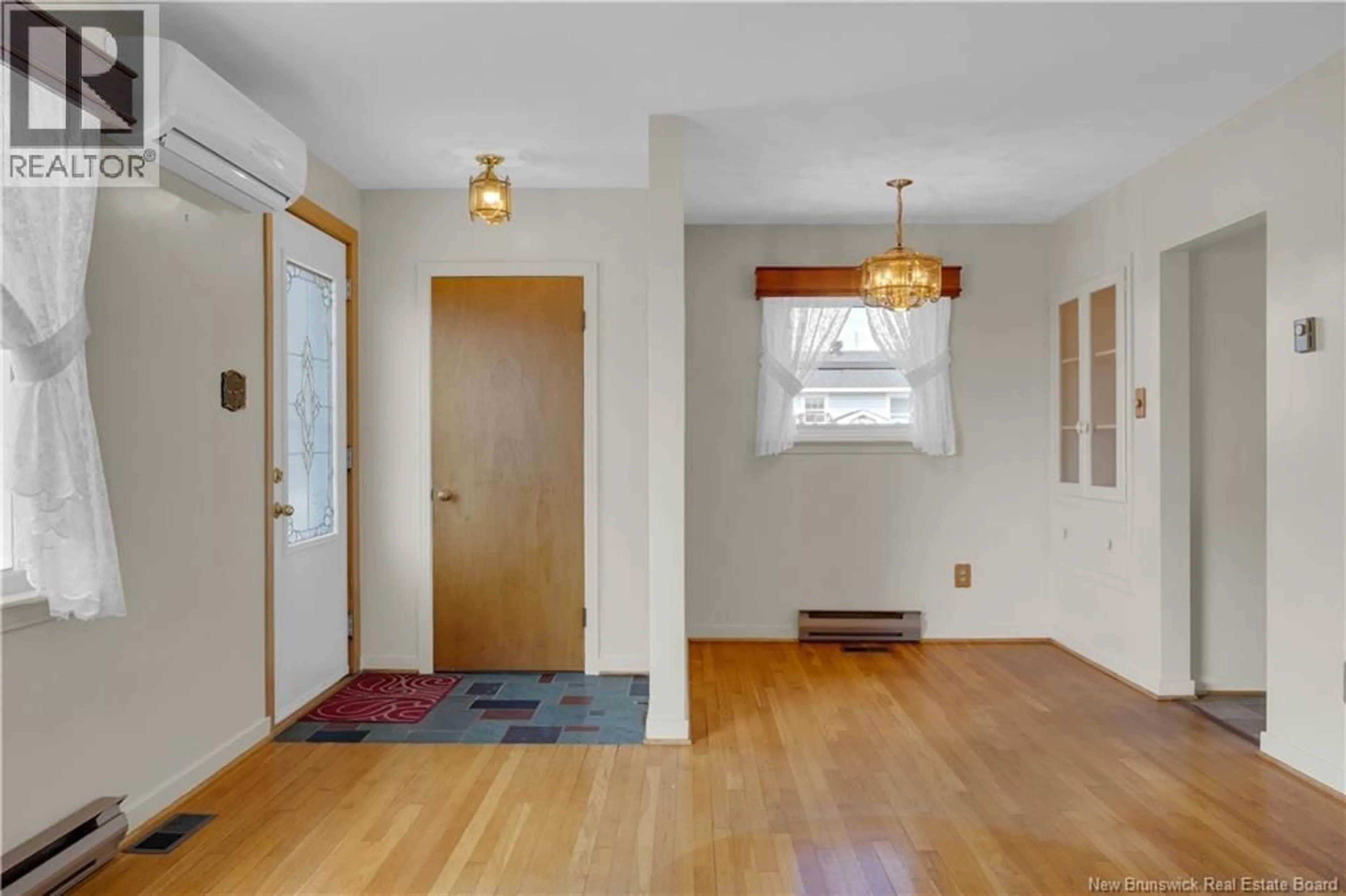 Indoor entryway for 278 MOLSON AVENUE, Saint John New Brunswick E2M3J7