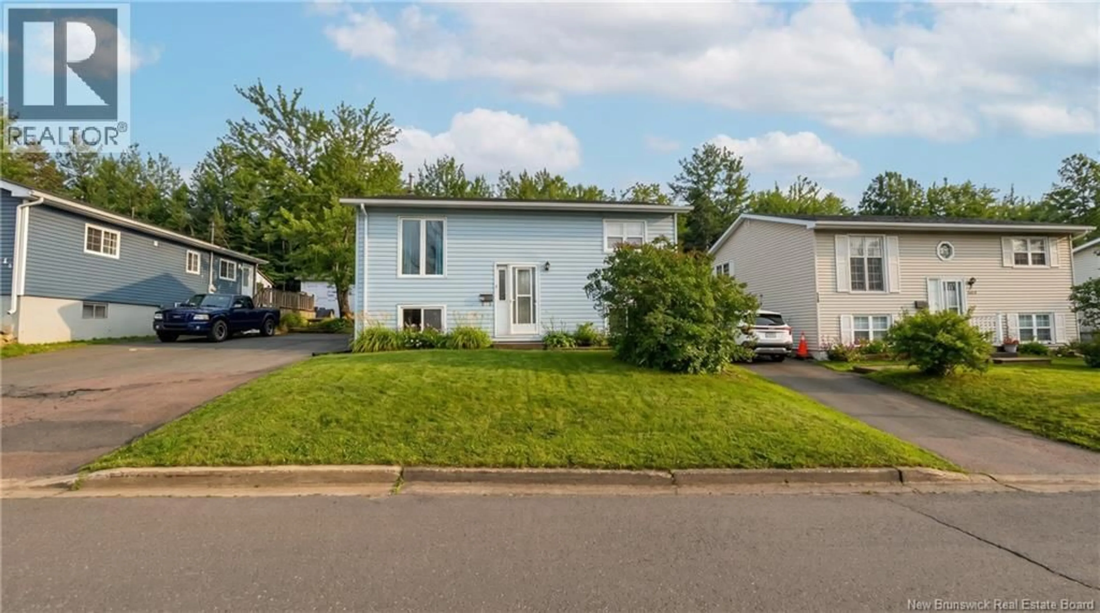 Home with vinyl exterior material, street for 338 WESTBROOK, Moncton New Brunswick E1E2M2