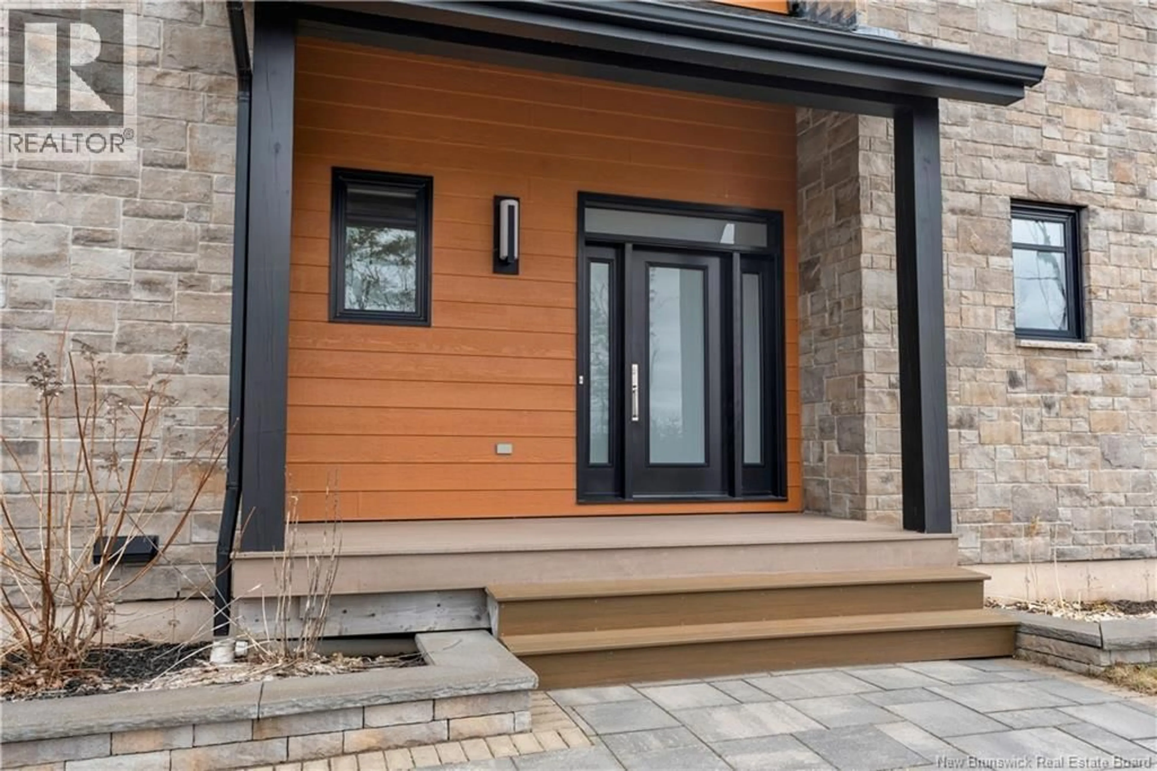 Unknown for 96 THORNCASTLE, Lutes Mountain New Brunswick E1G0P9