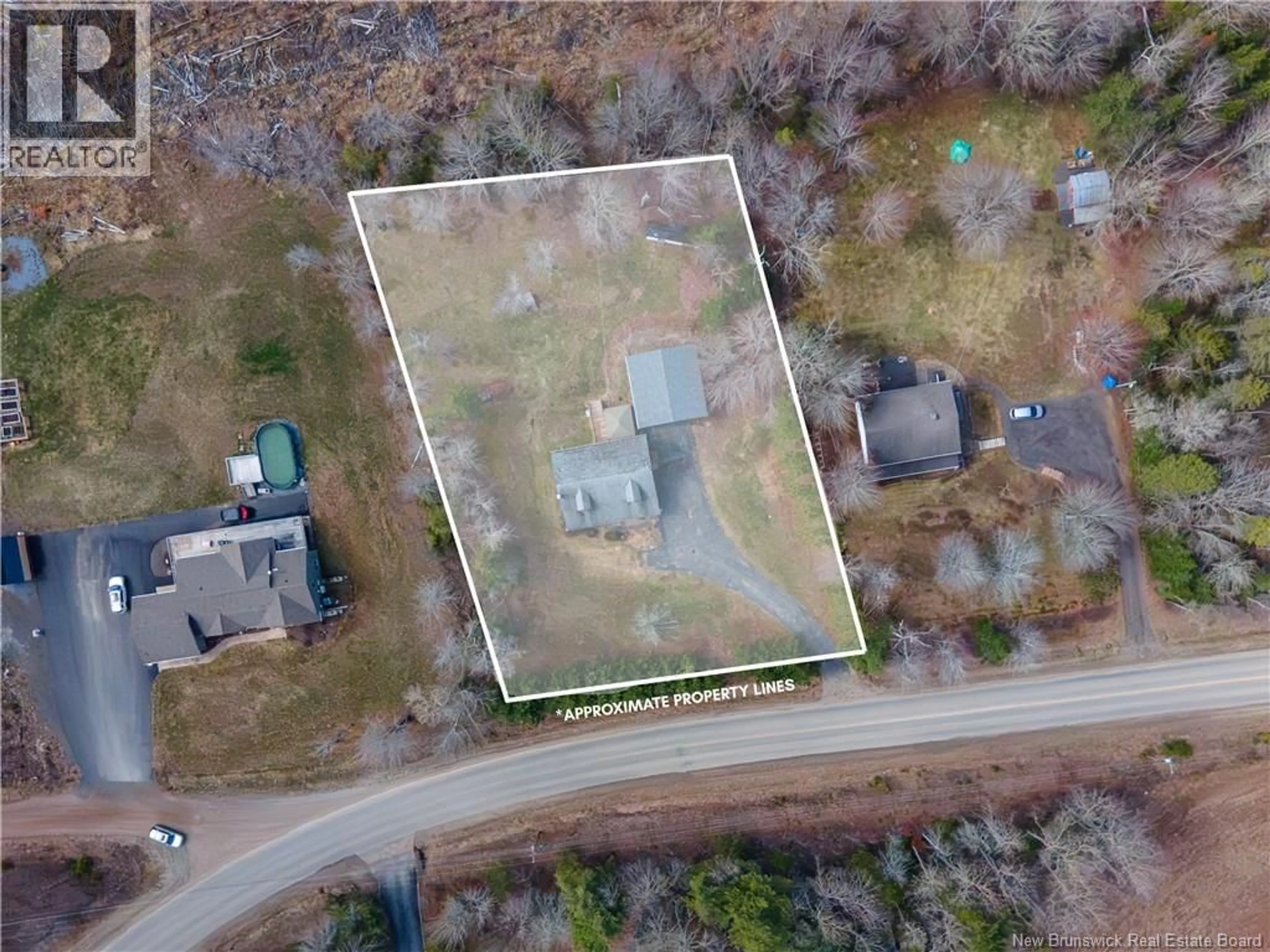 A pic from outside/outdoor area/front of a property/back of a property/a pic from drone, building for 96 PICADILLY ROAD, Picadilly New Brunswick E4E5H6