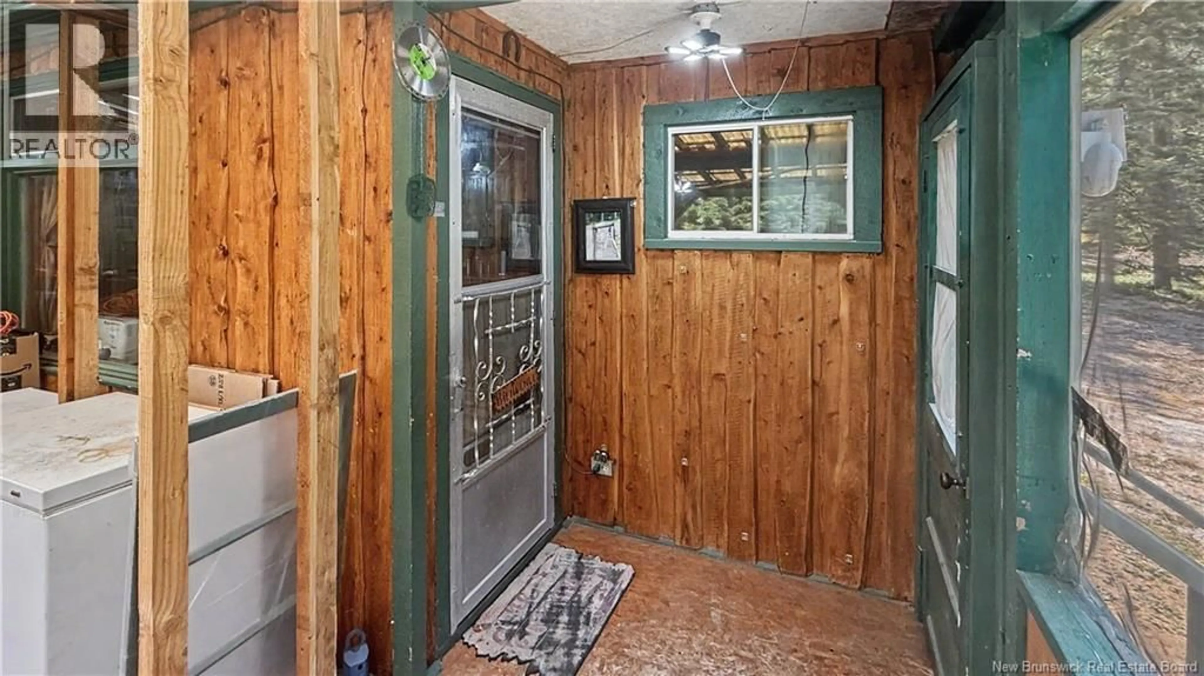 Indoor entryway for 194 MEADOW BROOK ROAD, Cains River New Brunswick E9B0E6