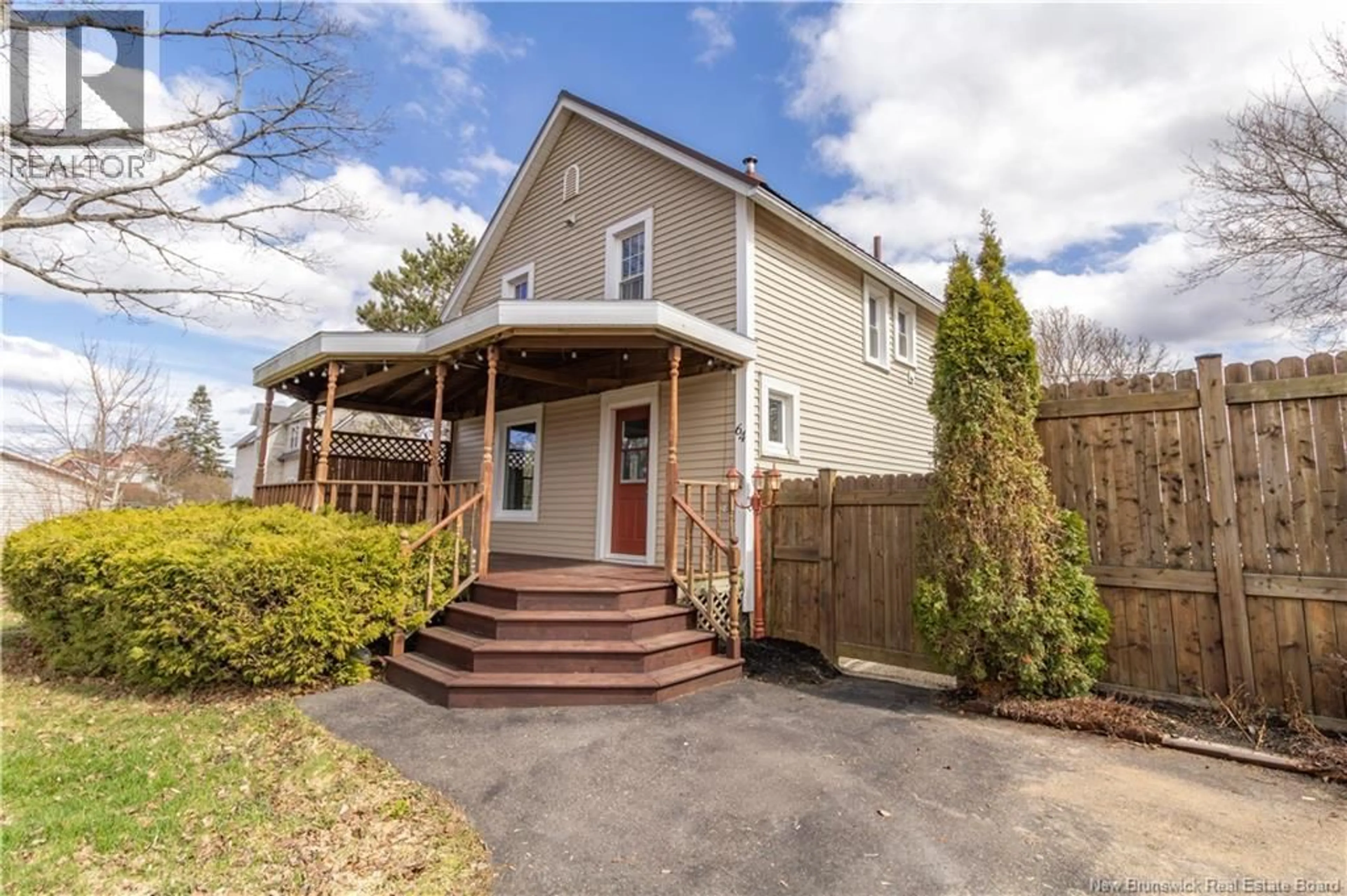 Home with vinyl exterior material, street for 64 PARK STREET, Sussex New Brunswick E4E1V1