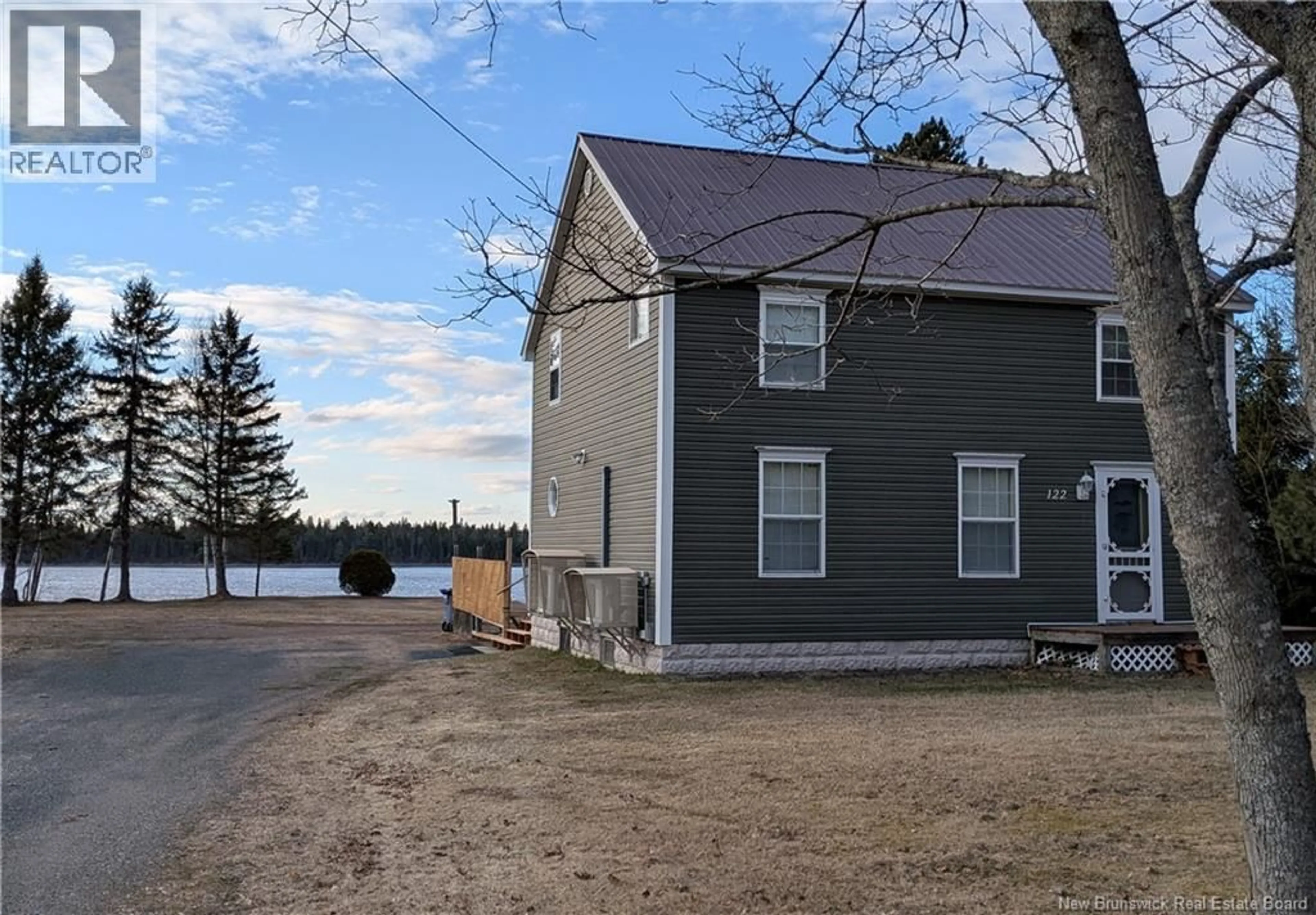 A pic from outside/outdoor area/front of a property/back of a property/a pic from drone, water/lake/river/ocean view for 122 ISLANDVIEW DRIVE, Miramichi New Brunswick E1N6B4