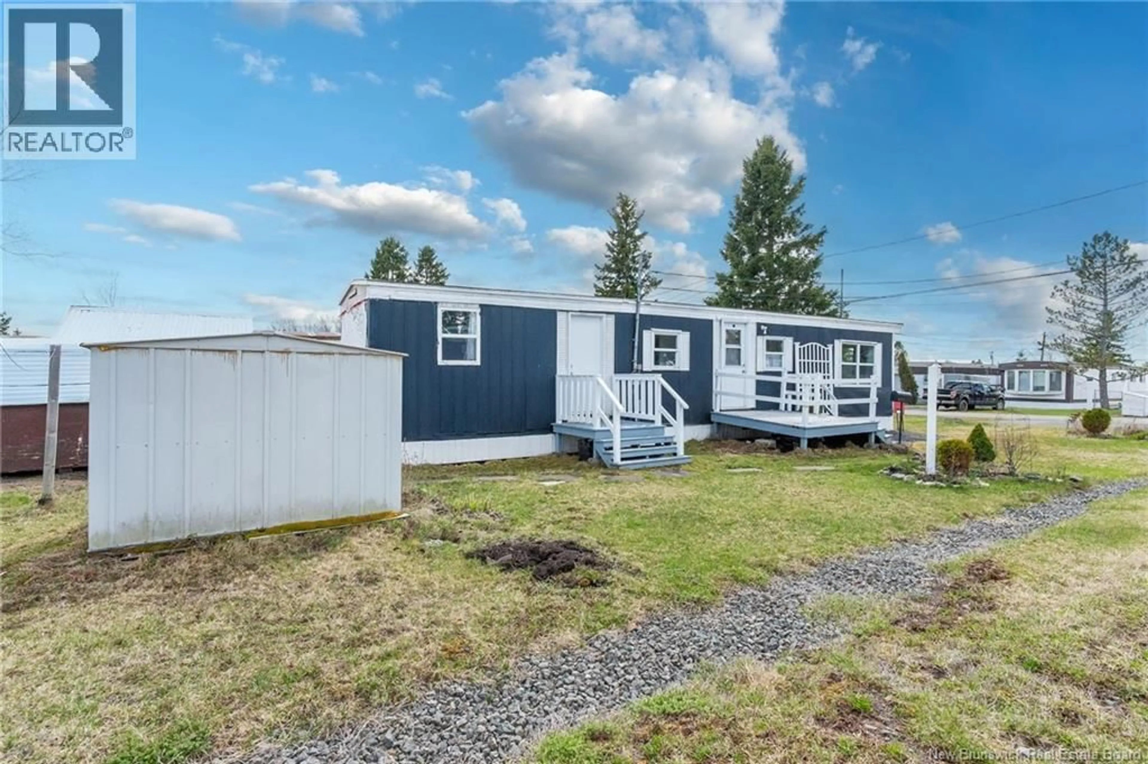 Home with vinyl exterior material, unknown for 13 NANCY STREET, Moncton New Brunswick E1E3T2