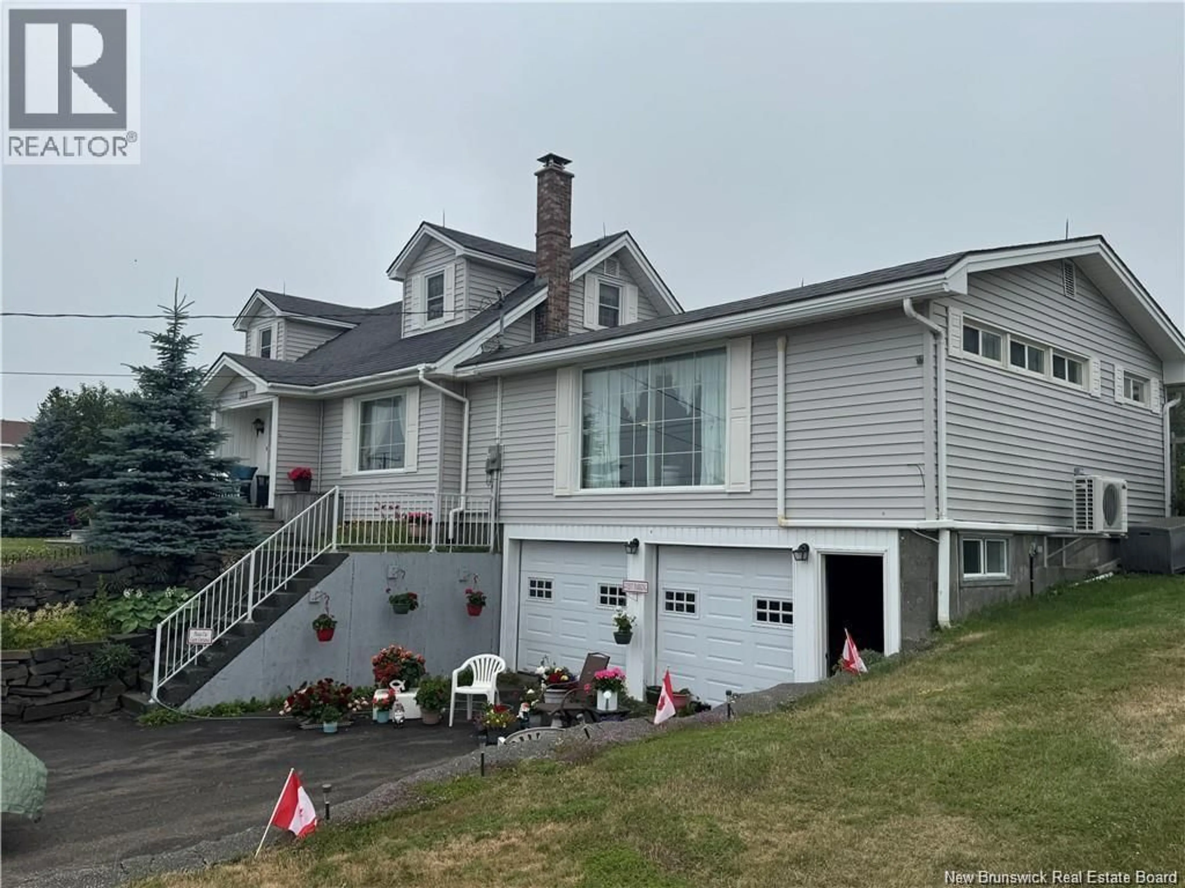 Home with vinyl exterior material, mountain view for 368 ROUTE 776, Grand Manan New Brunswick E5G1C8