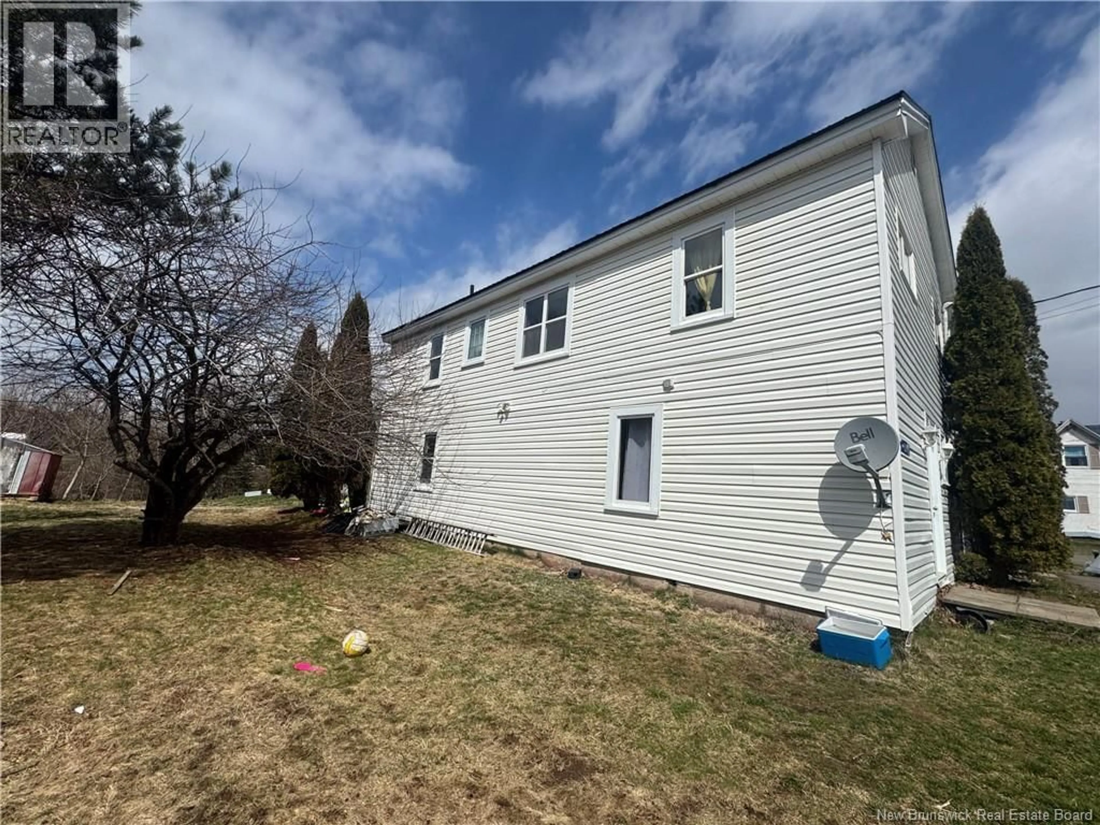 Home with vinyl exterior material, building for 1850 ROUTE 776, Grand Manan New Brunswick E5G3H2