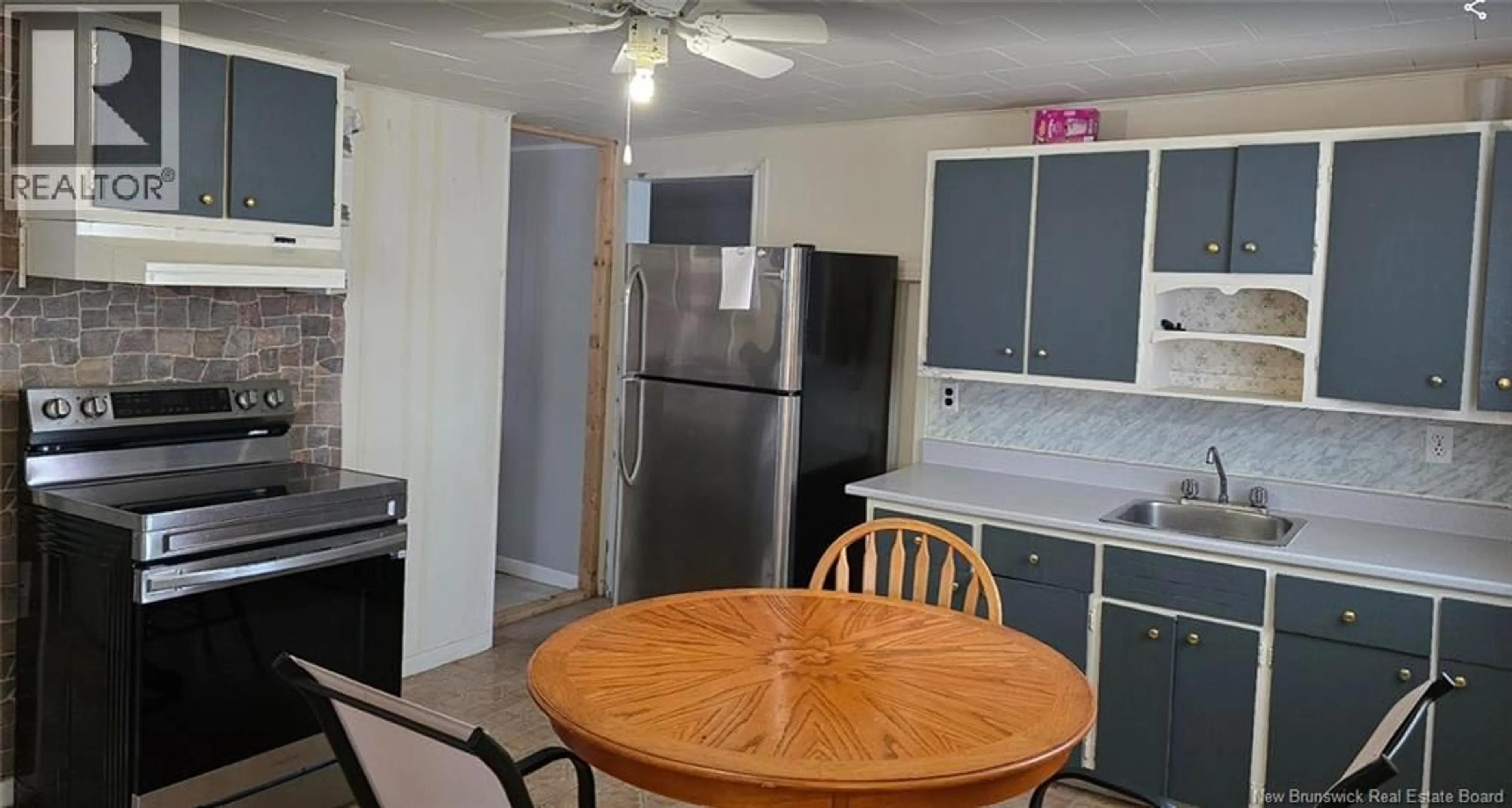 Standard kitchen, wood/laminate floor for 3370 MAIN, Belledune New Brunswick E8G2N6