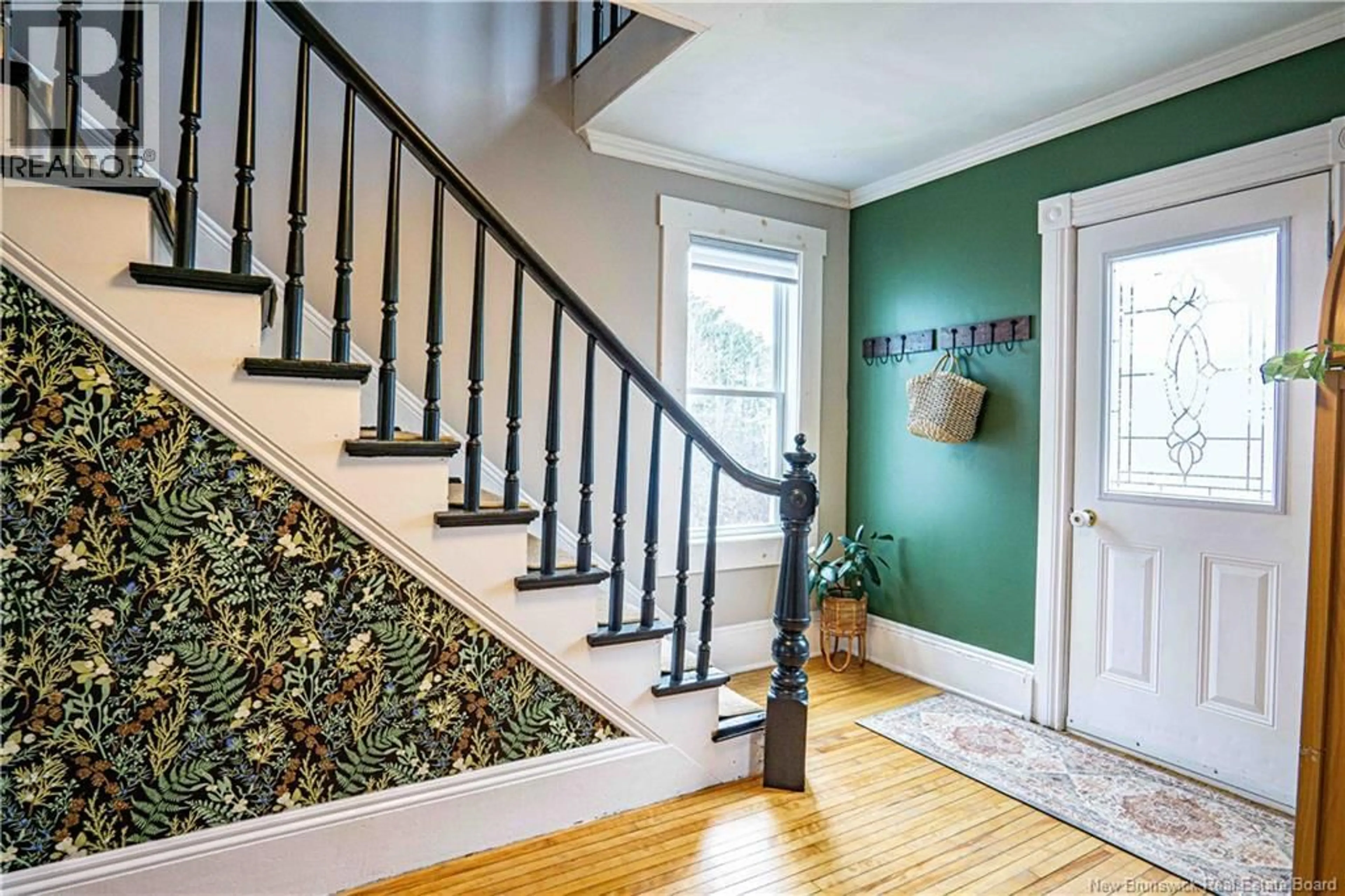 Indoor entryway for 2 MILLS STREET, Oromocto New Brunswick E2V2N3