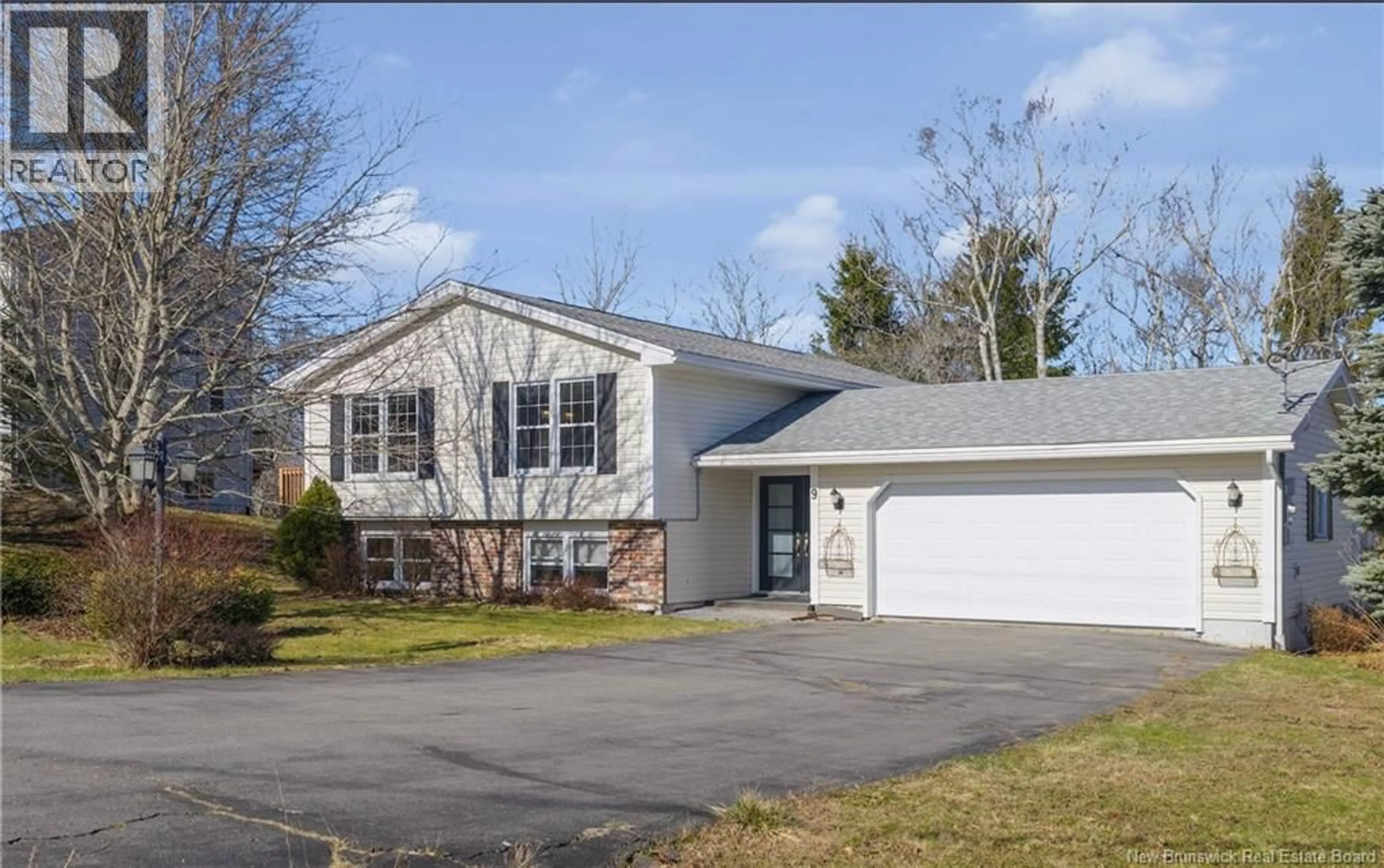 Home with vinyl exterior material, street for 9 WHITETAIL LANE, Saint John New Brunswick E2K4T5