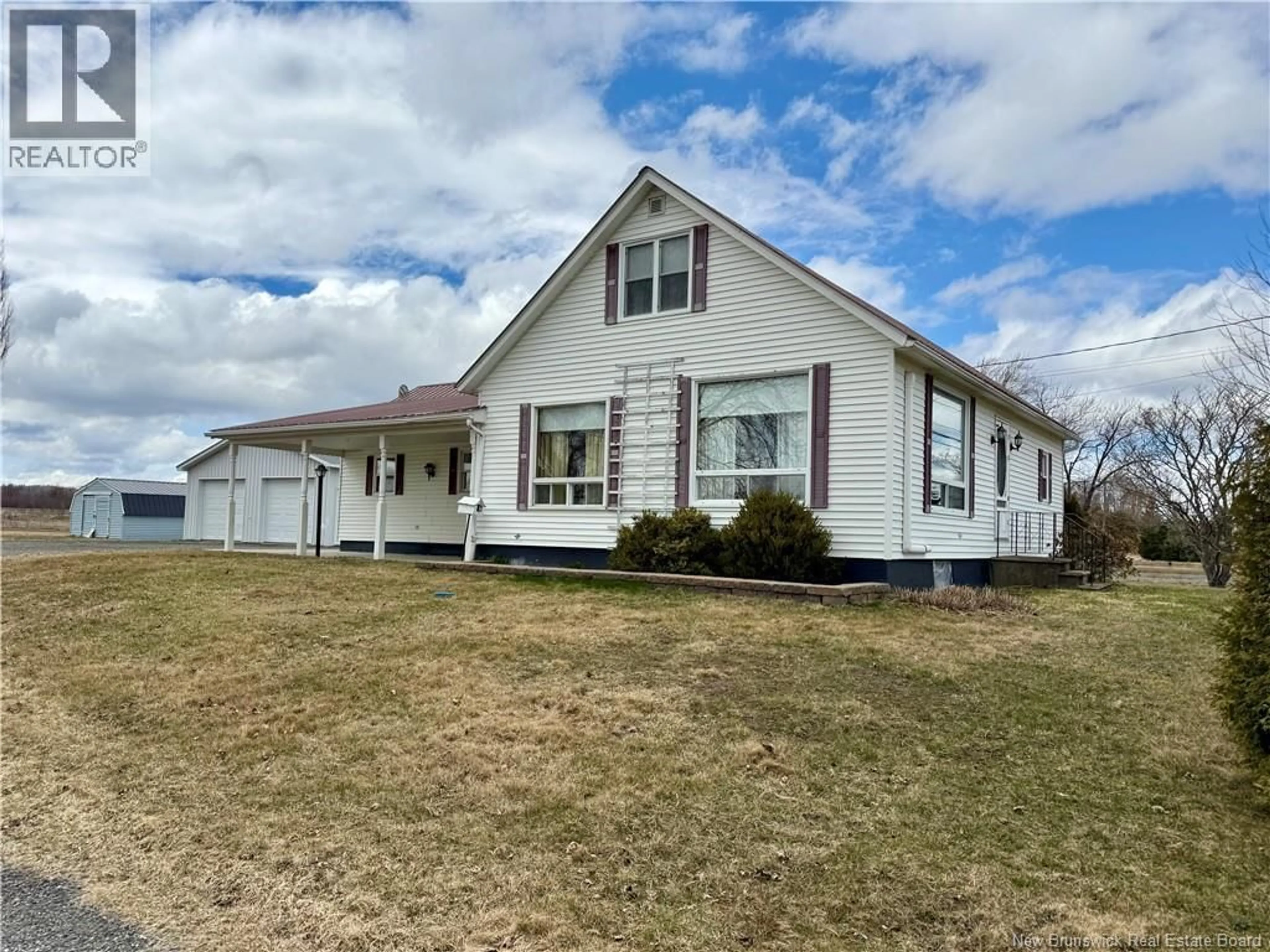 Home with vinyl exterior material, building for 331 RTE 560, Jacksonville New Brunswick E7M3H1