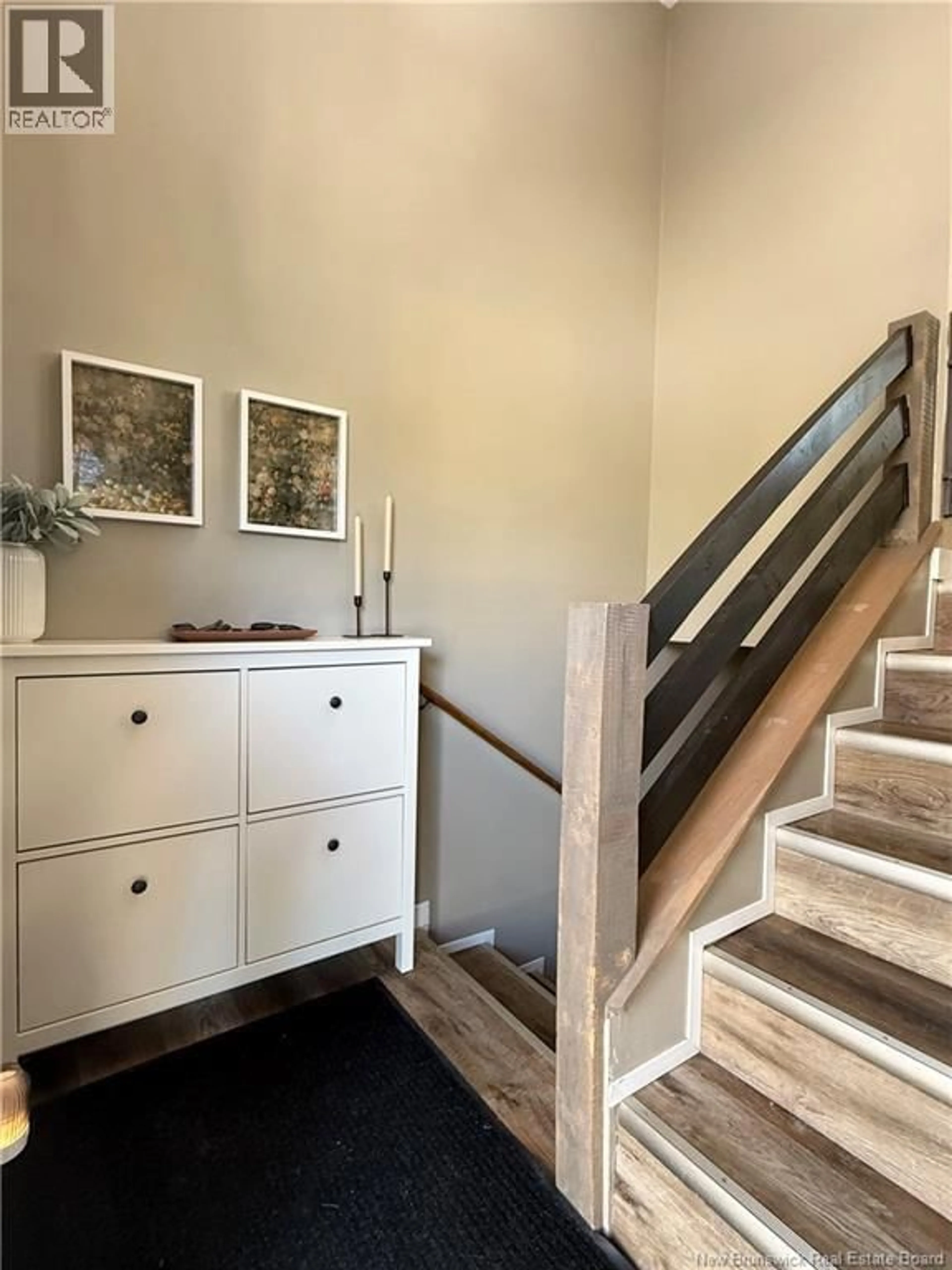 Stairs for 3385 ROUTE 118, South Nelson New Brunswick E1N6C8