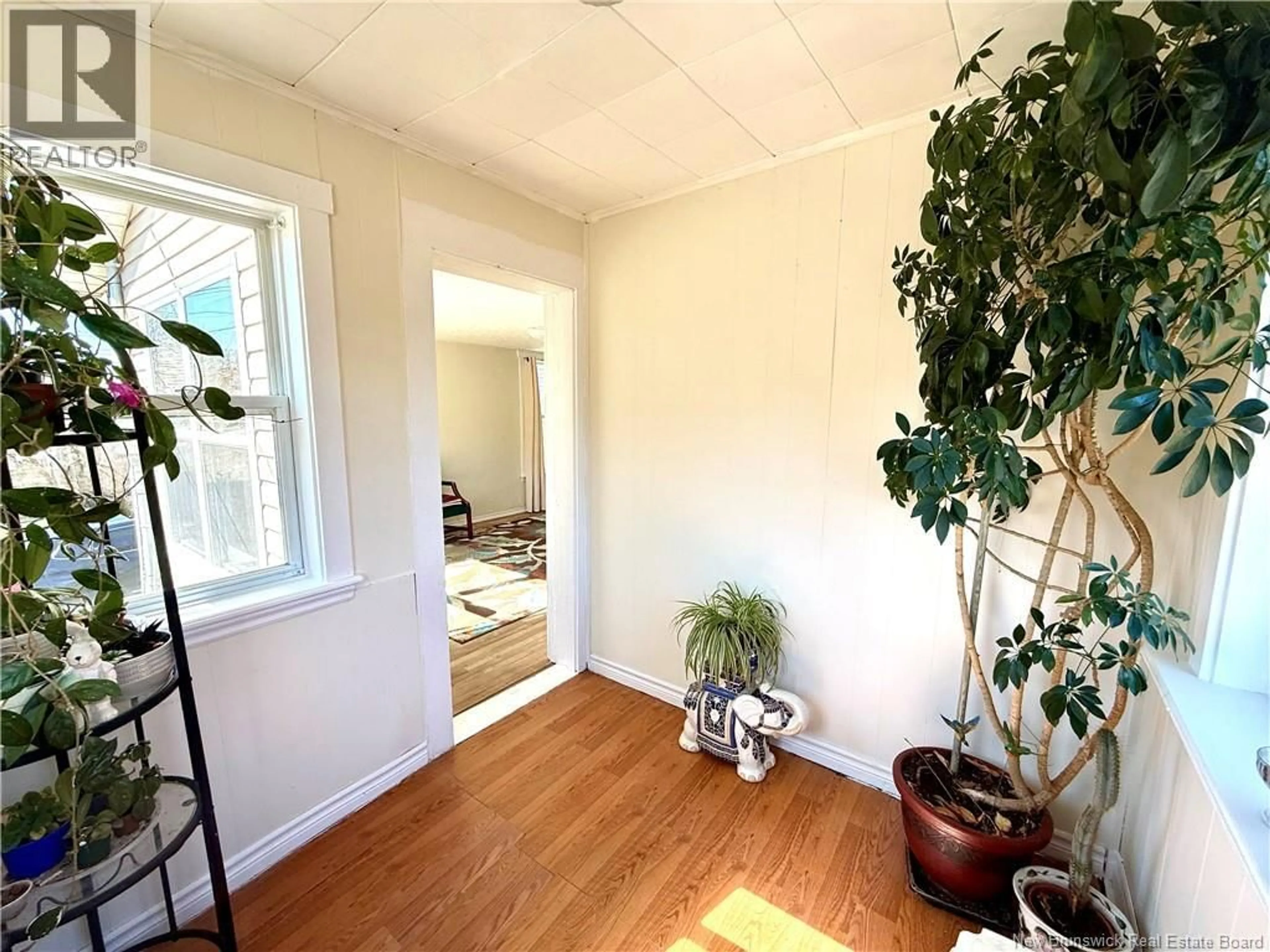 Unknown for 17 PARKS ST EXT, Saint John New Brunswick E2K3S5