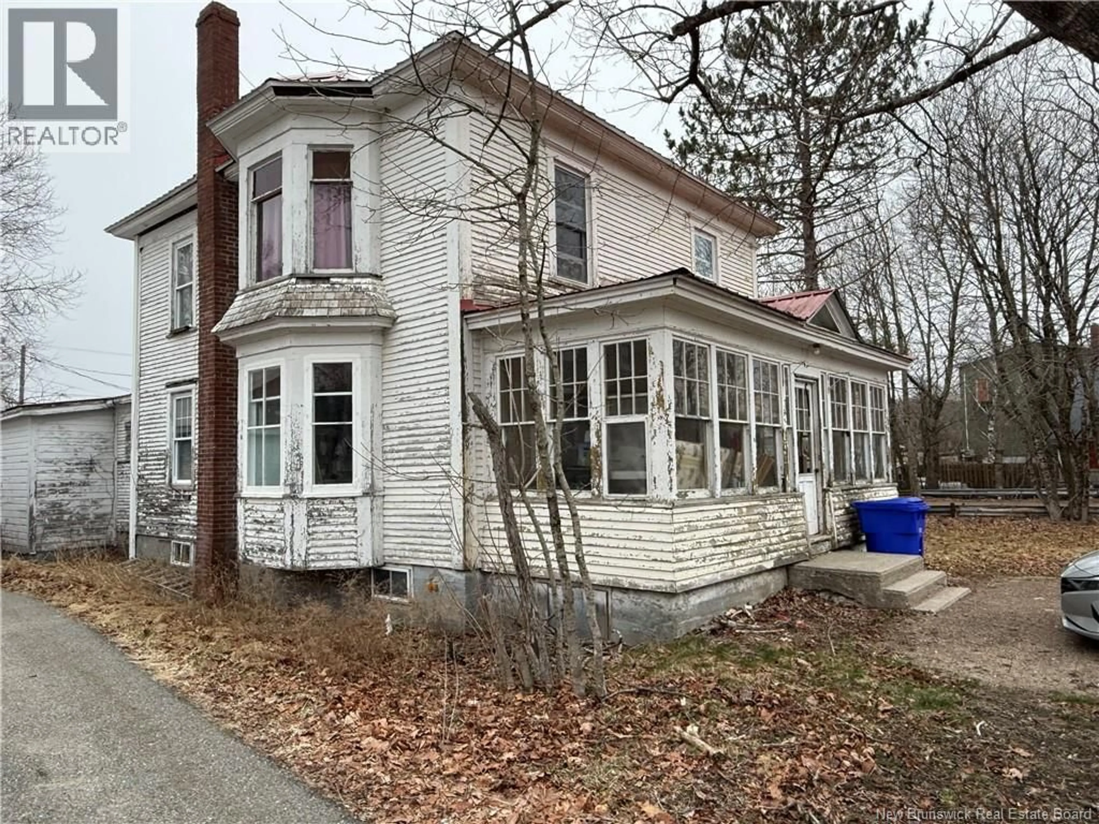 Home with brick exterior material, building for 13 LAKE AVENUE, McAdam New Brunswick E6J1N5