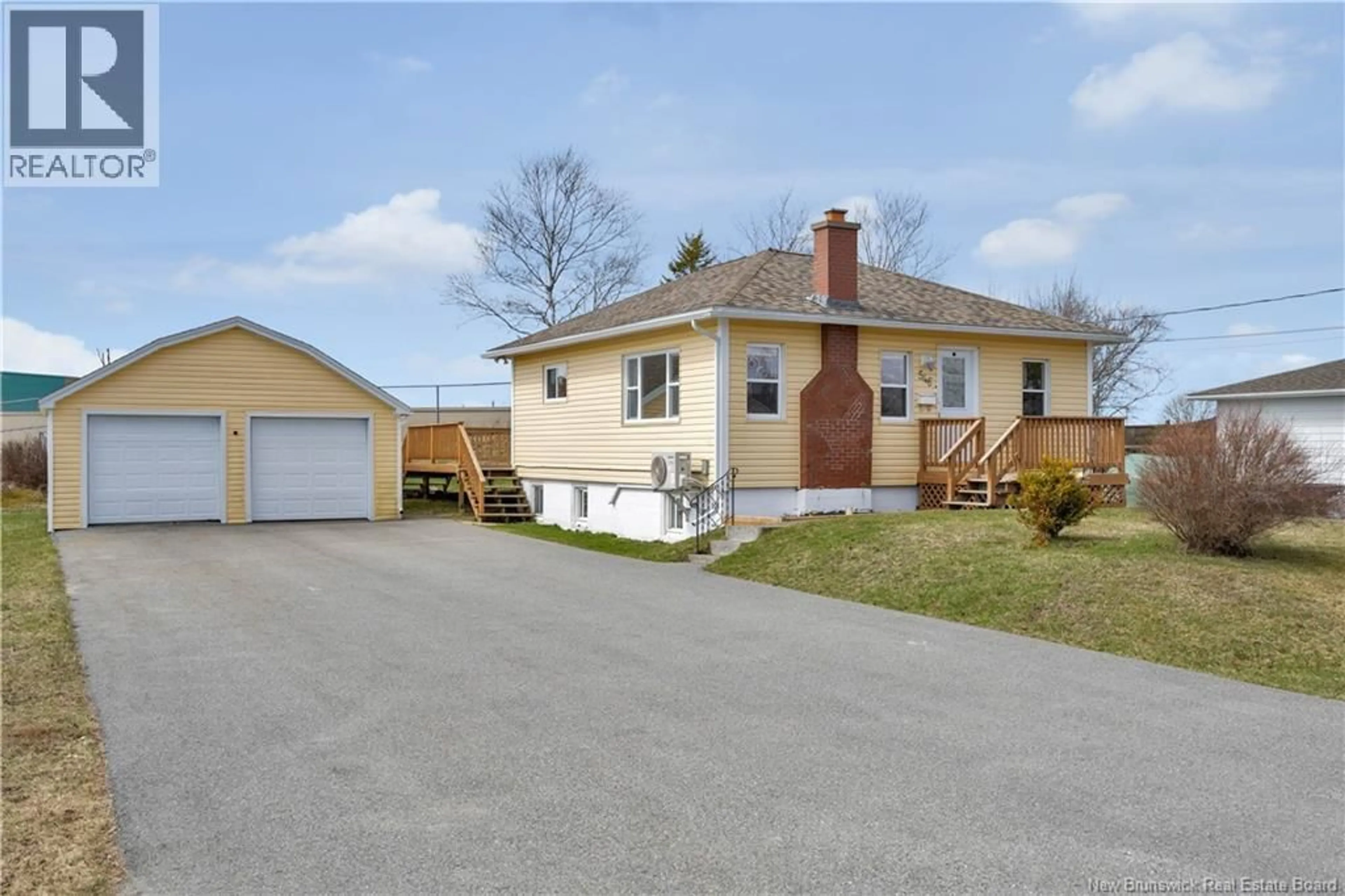 Unknown for 546 YOUNG STREET, Saint John New Brunswick E2M2V4