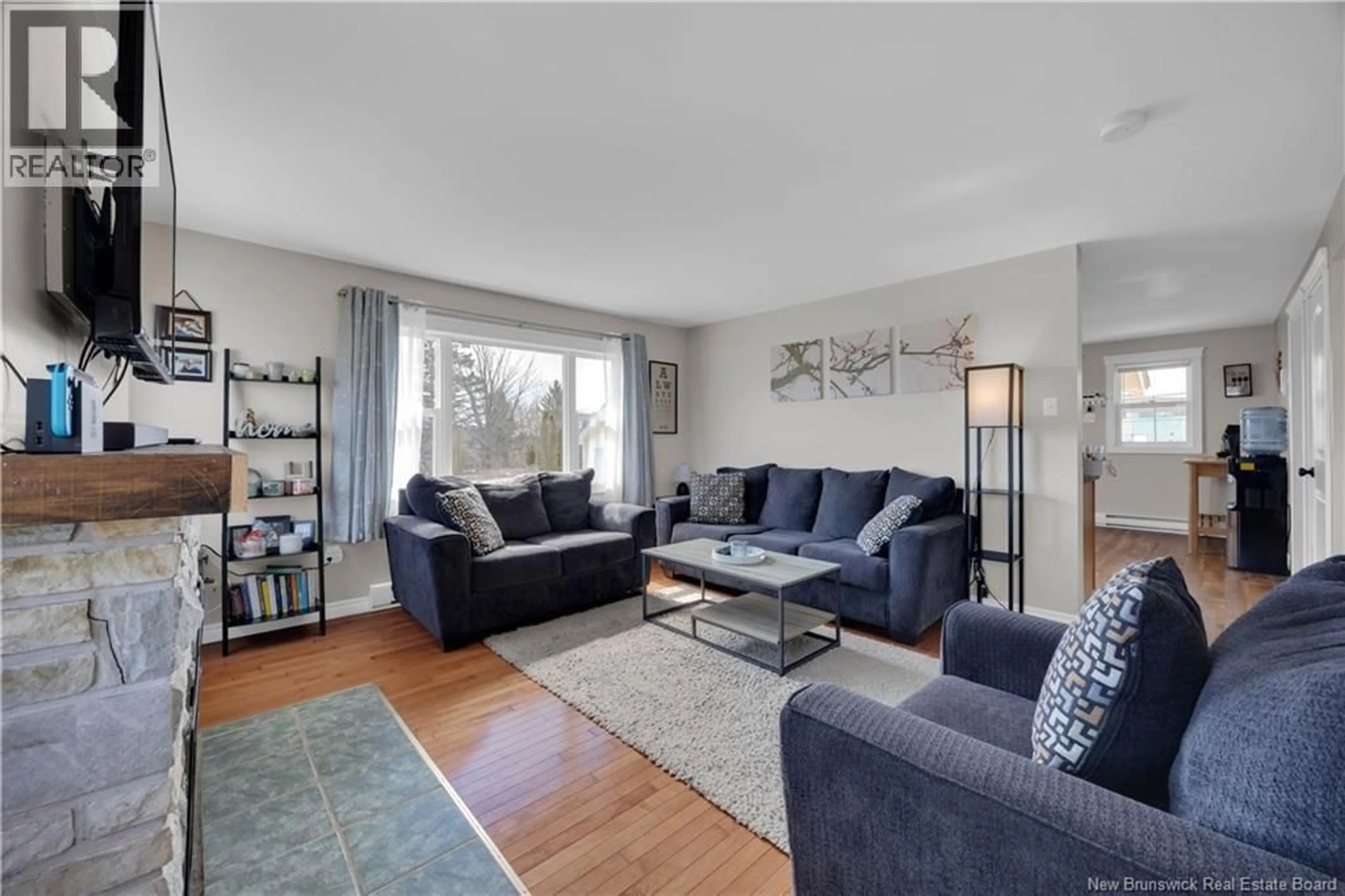 Living room with furniture, unknown for 546 YOUNG STREET, Saint John New Brunswick E2M2V4