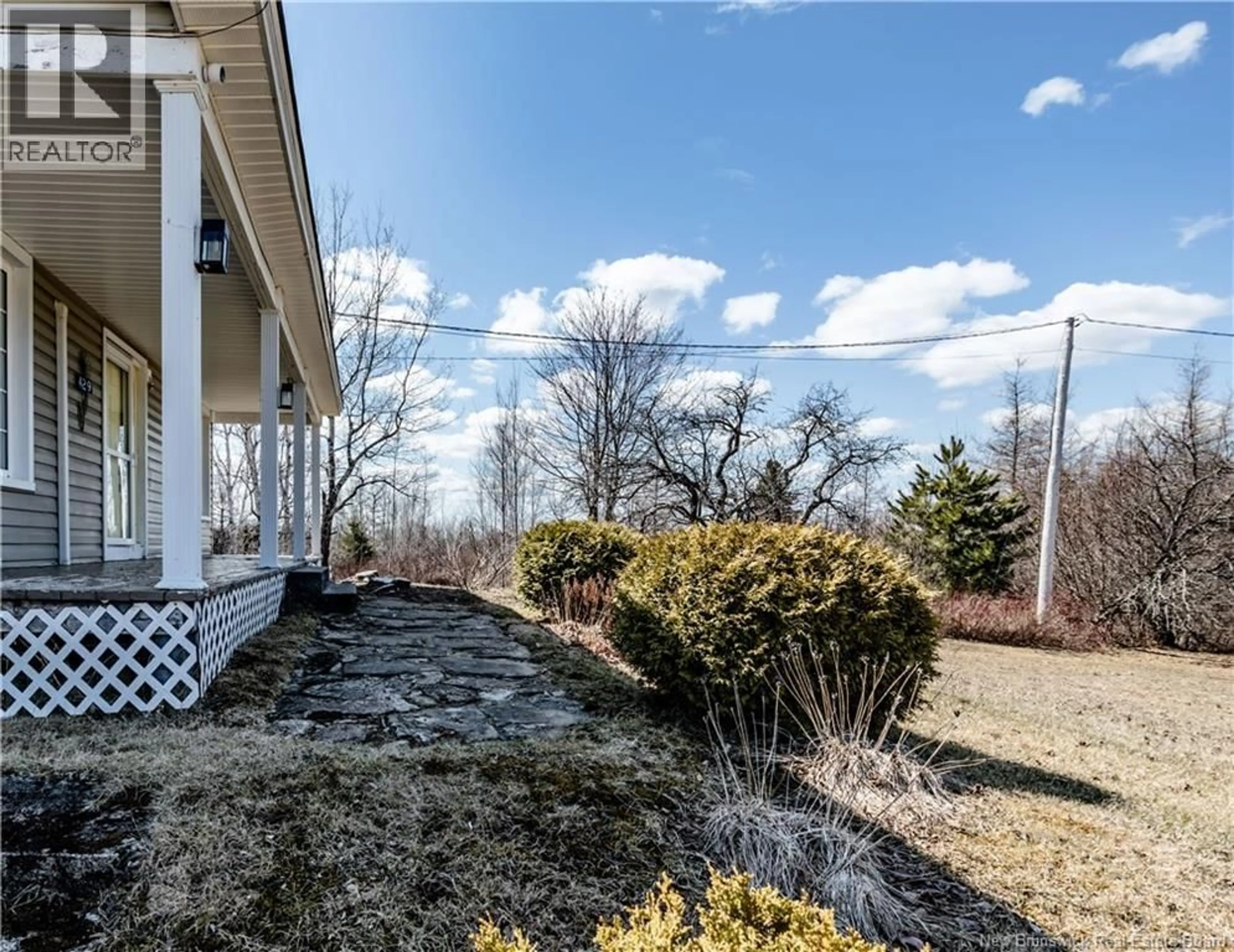 A pic from outside/outdoor area/front of a property/back of a property/a pic from drone, water/lake/river/ocean view for 429 SAINT-ATHANASE, Rogersville New Brunswick E4Y2V7