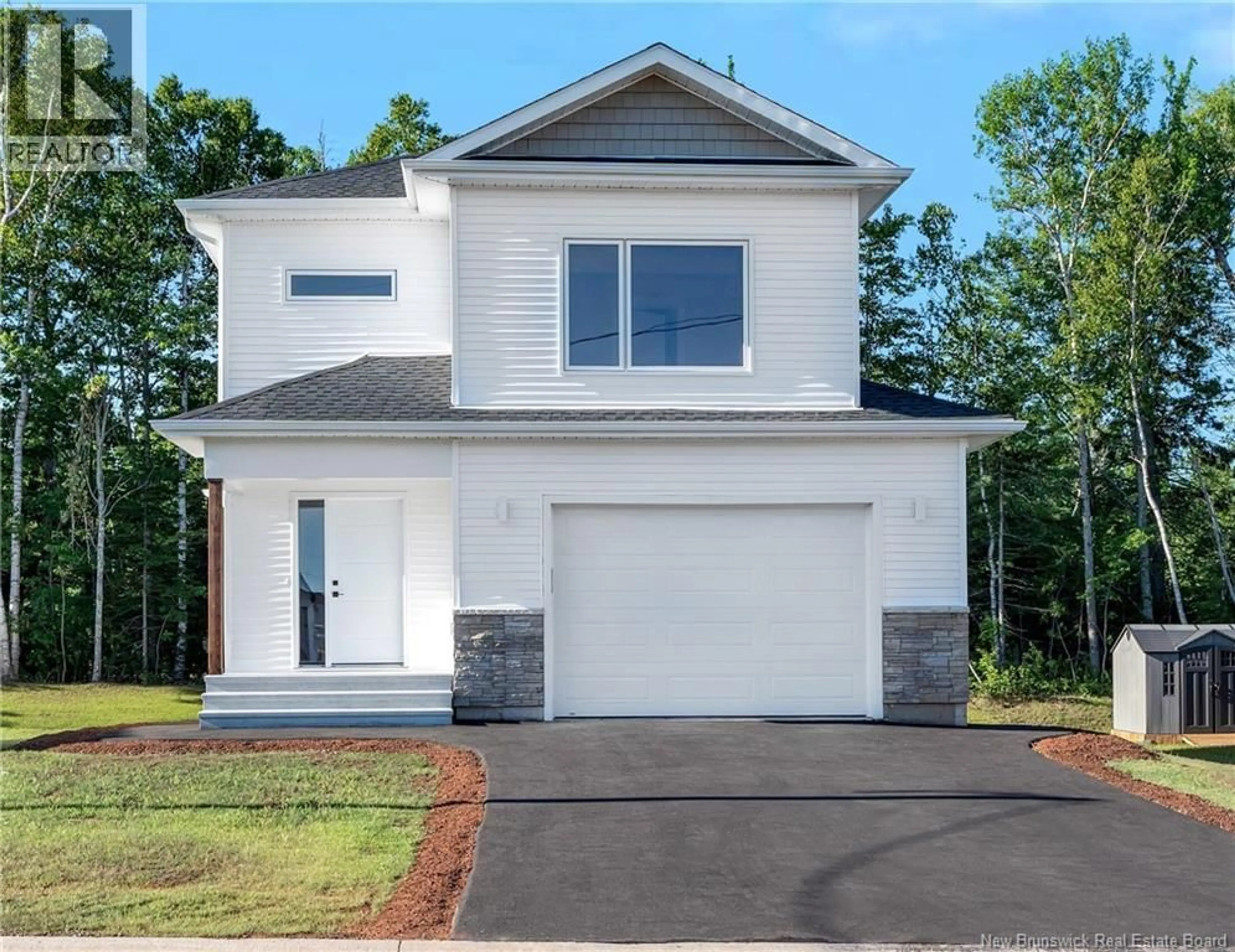 Home with vinyl exterior material, street for 77 GUY STREET, Shediac New Brunswick E4P0L5