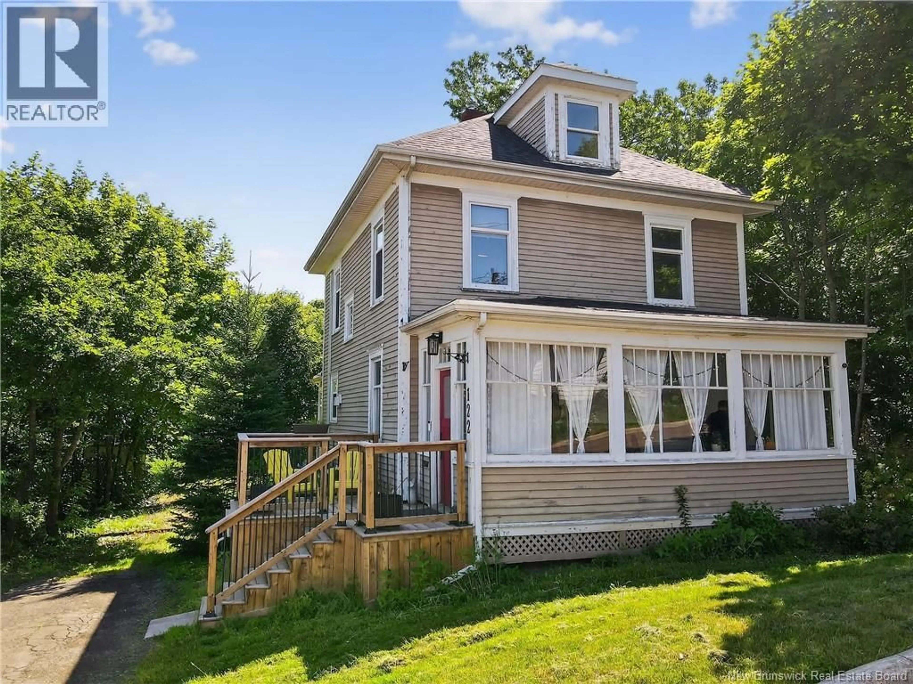 Home with vinyl exterior material, street for 122 RIVERCREST AVENUE, Riverview New Brunswick E1B1M7