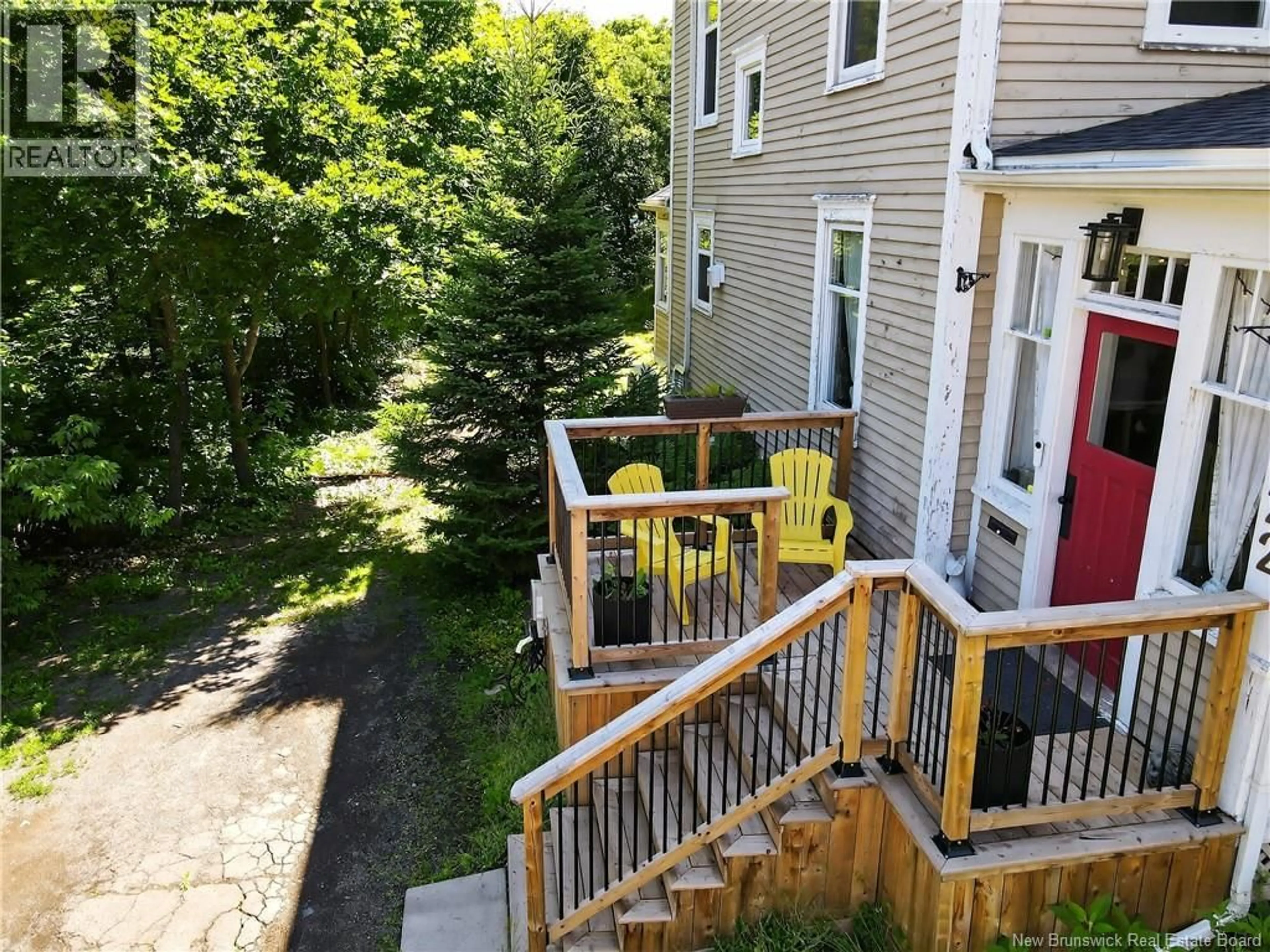 A pic from outside/outdoor area/front of a property/back of a property/a pic from drone, unknown for 122 RIVERCREST AVENUE, Riverview New Brunswick E1B1M7
