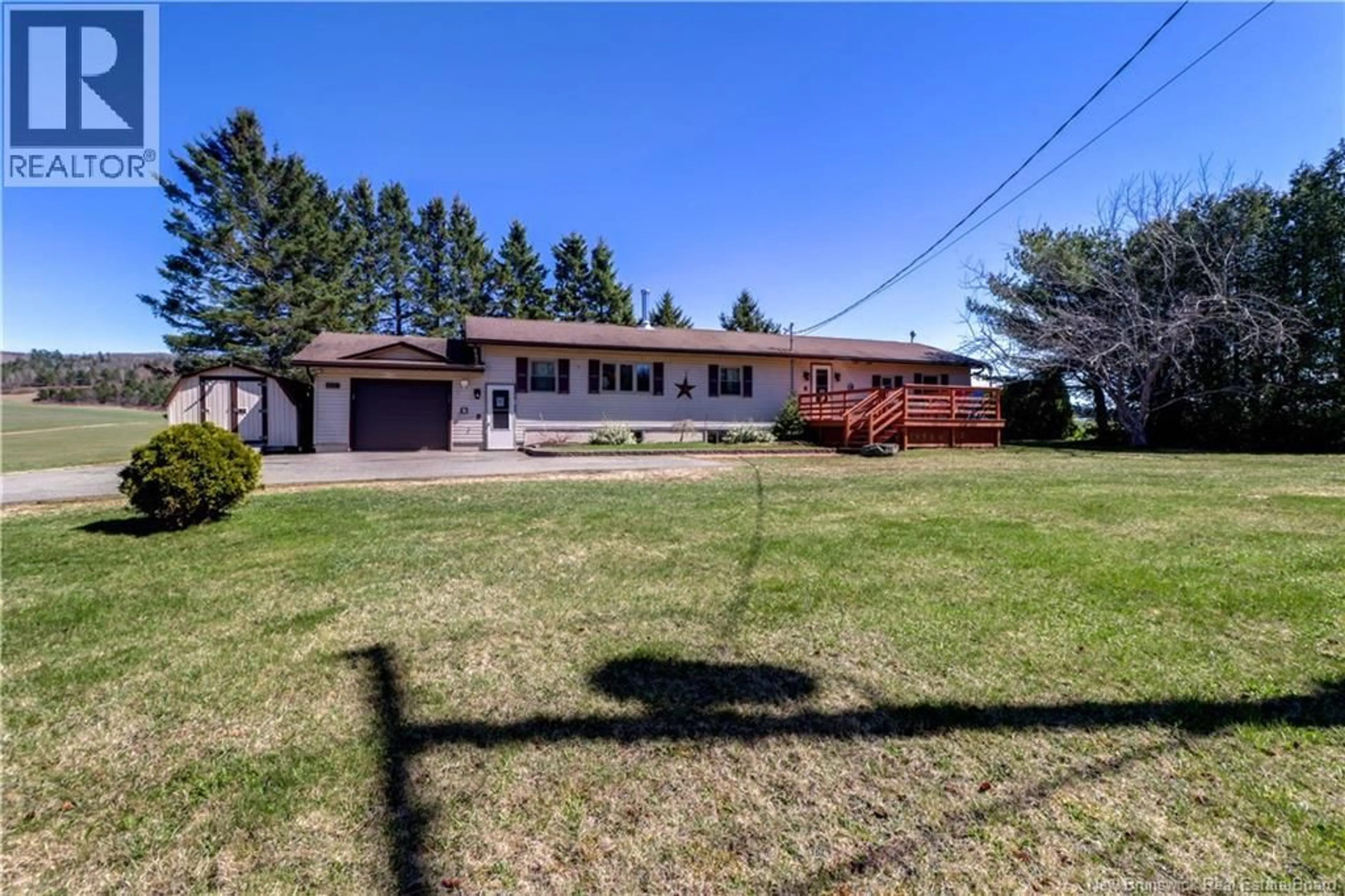 A pic from outside/outdoor area/front of a property/back of a property/a pic from drone, street for 6832 ROUTE 111, Sussex New Brunswick E4E4S7