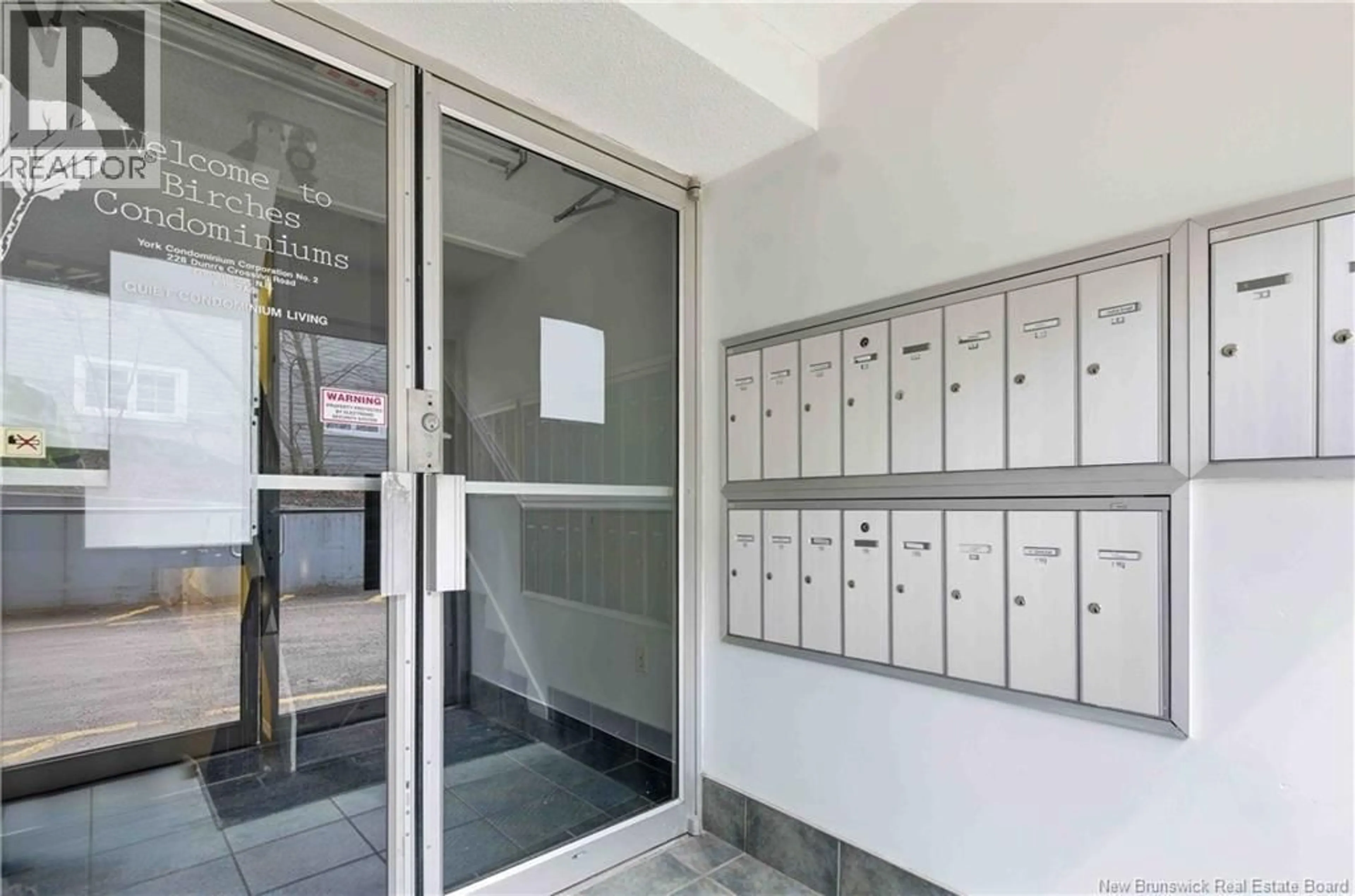 Indoor foyer for 2 - 228 DUNNS CROSSING STREET, Fredericton New Brunswick E3B2A6