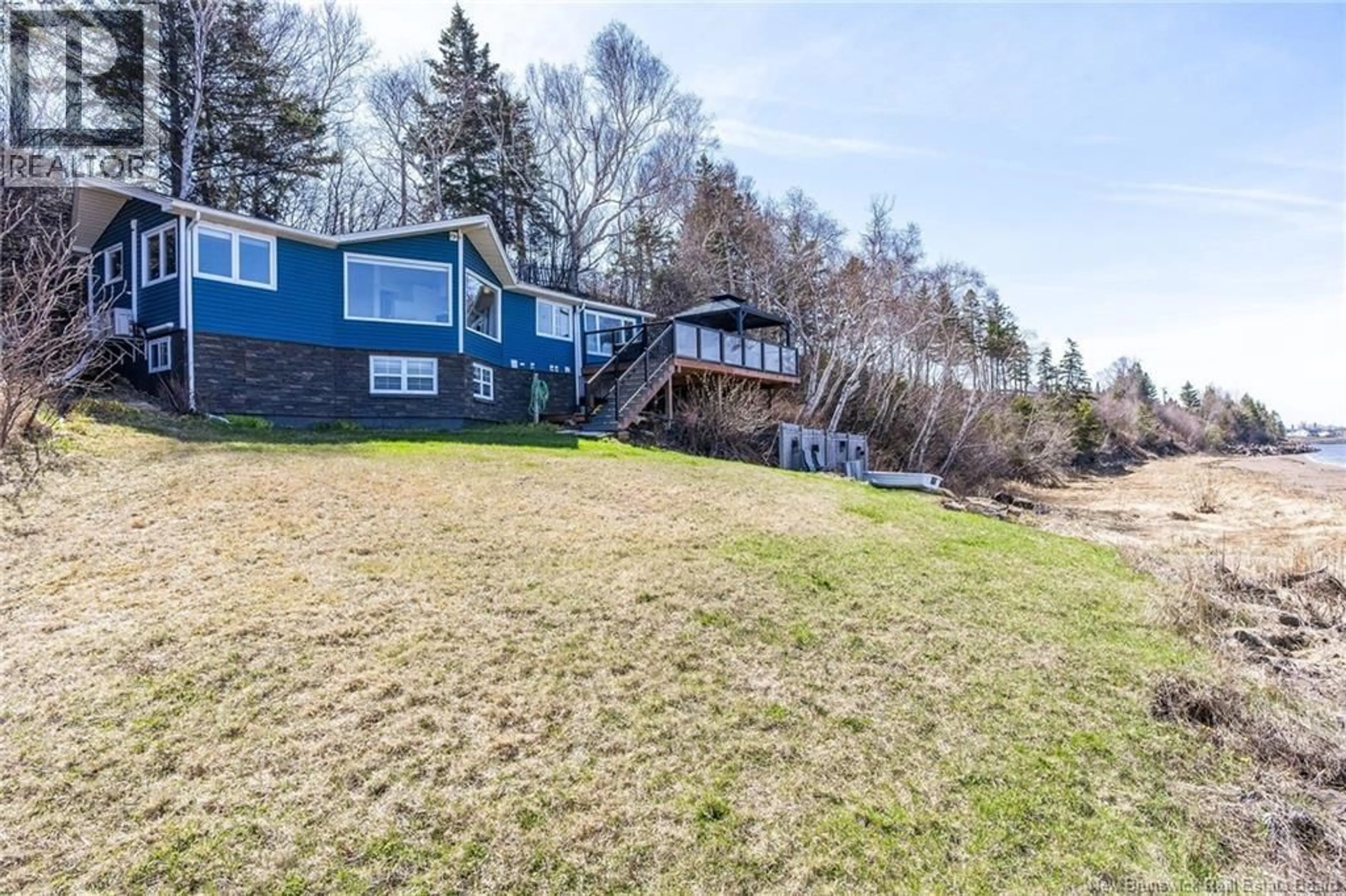 A pic from outside/outdoor area/front of a property/back of a property/a pic from drone, water/lake/river/ocean view for 5042 ROUTE 535, Saint-Thomas-de-Kent New Brunswick E4S5B1