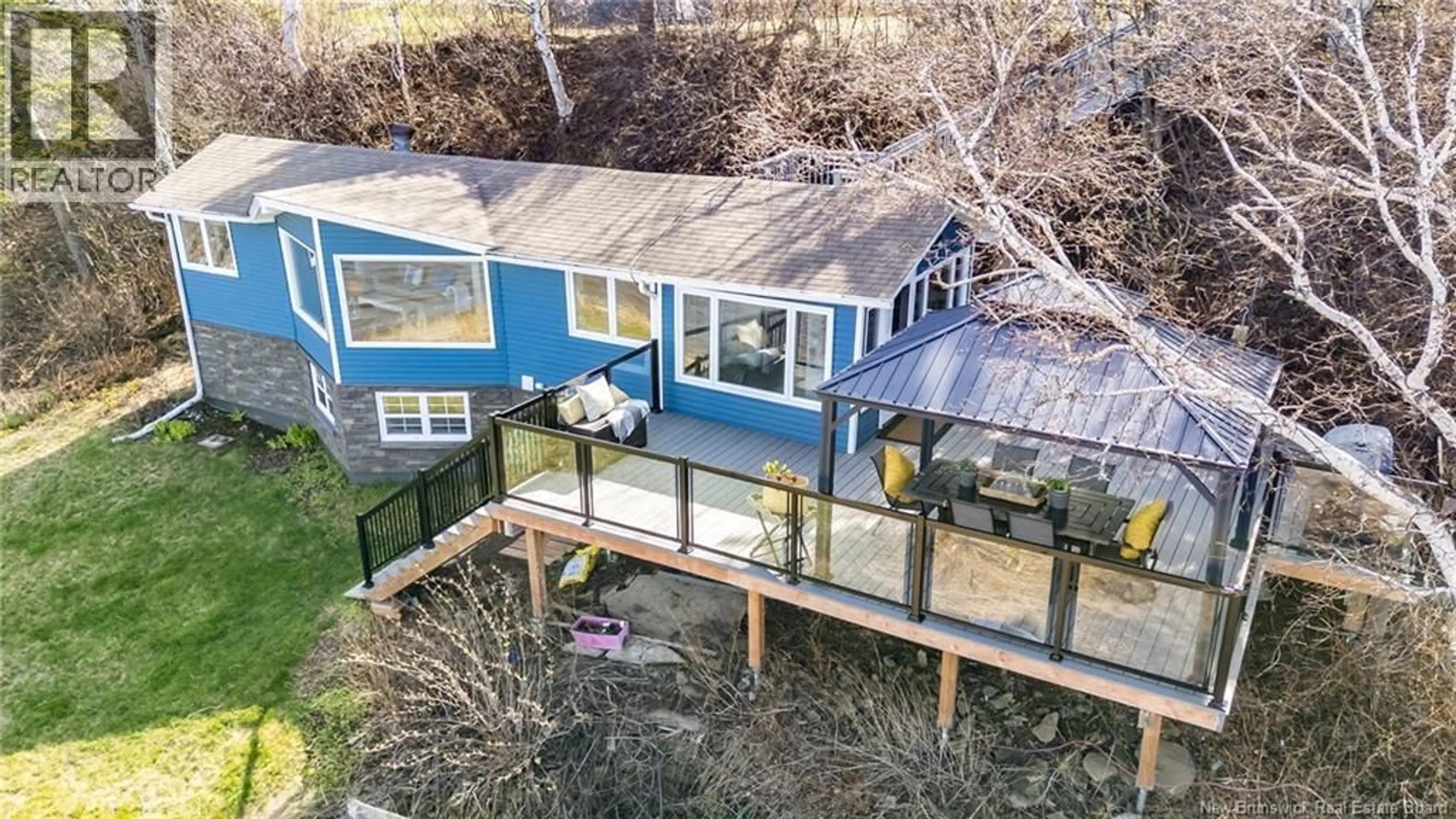 A pic from outside/outdoor area/front of a property/back of a property/a pic from drone, water/lake/river/ocean view for 5042 ROUTE 535, Saint-Thomas-de-Kent New Brunswick E4S5B1