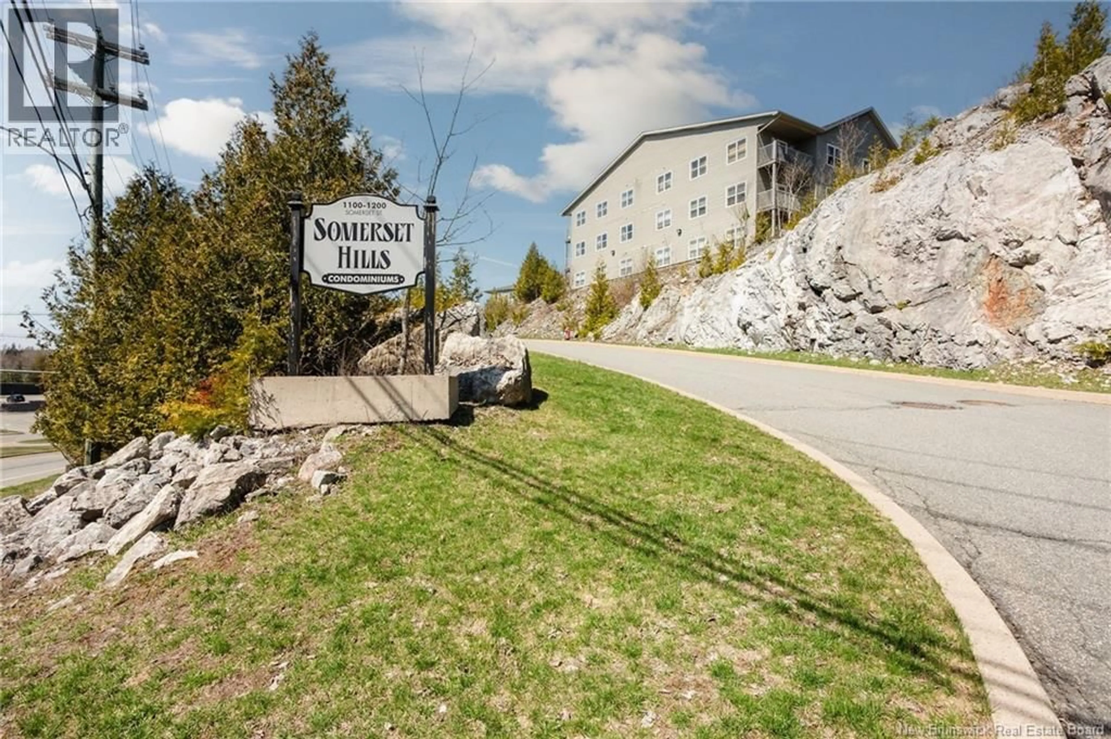 Unknown for 11 - 1200 SOMERSET STREET, Saint John New Brunswick E2K0E2