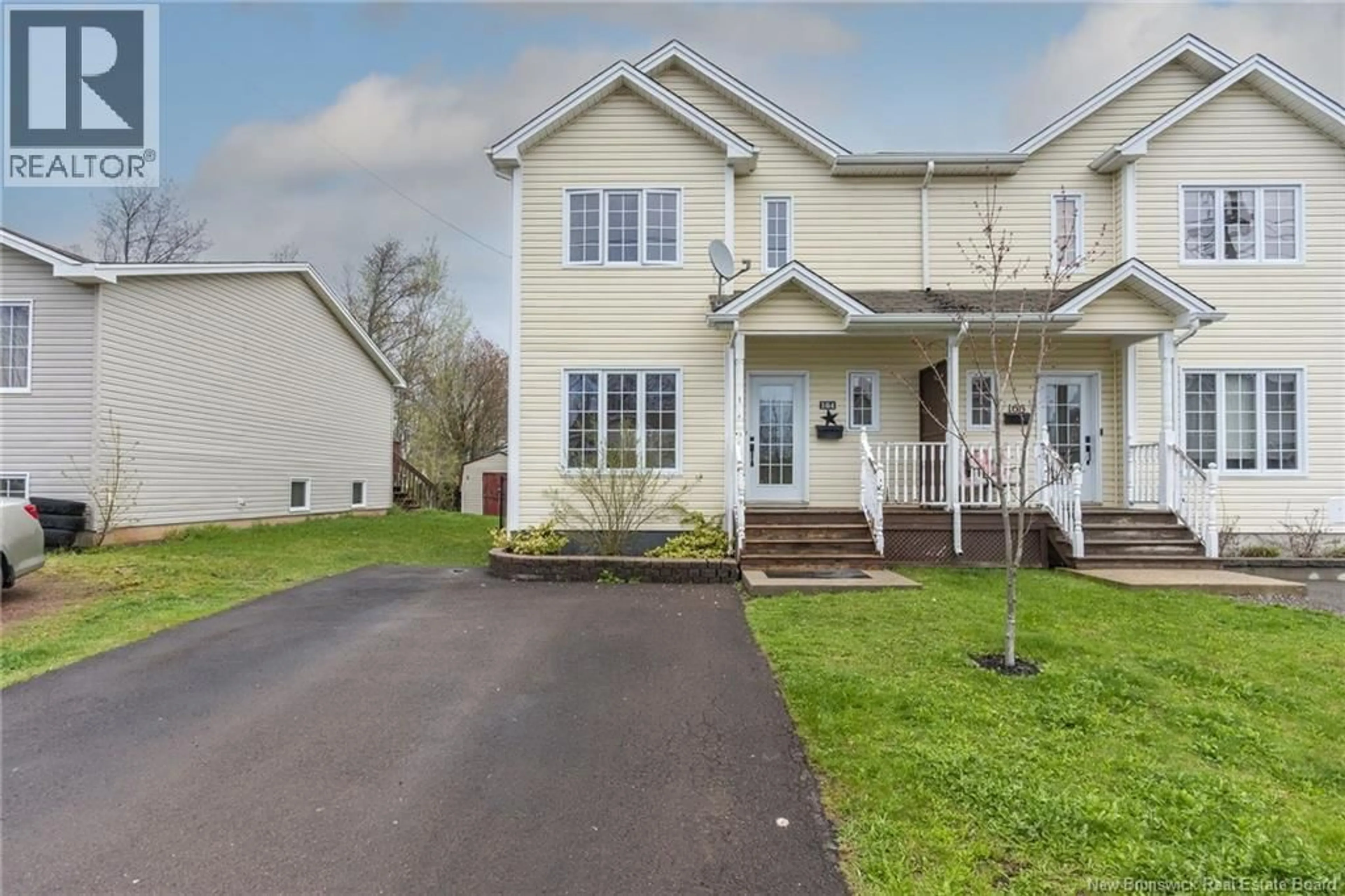 Home with vinyl exterior material, street for 164 JORDAN CRESCENT, Moncton New Brunswick E1C0S7
