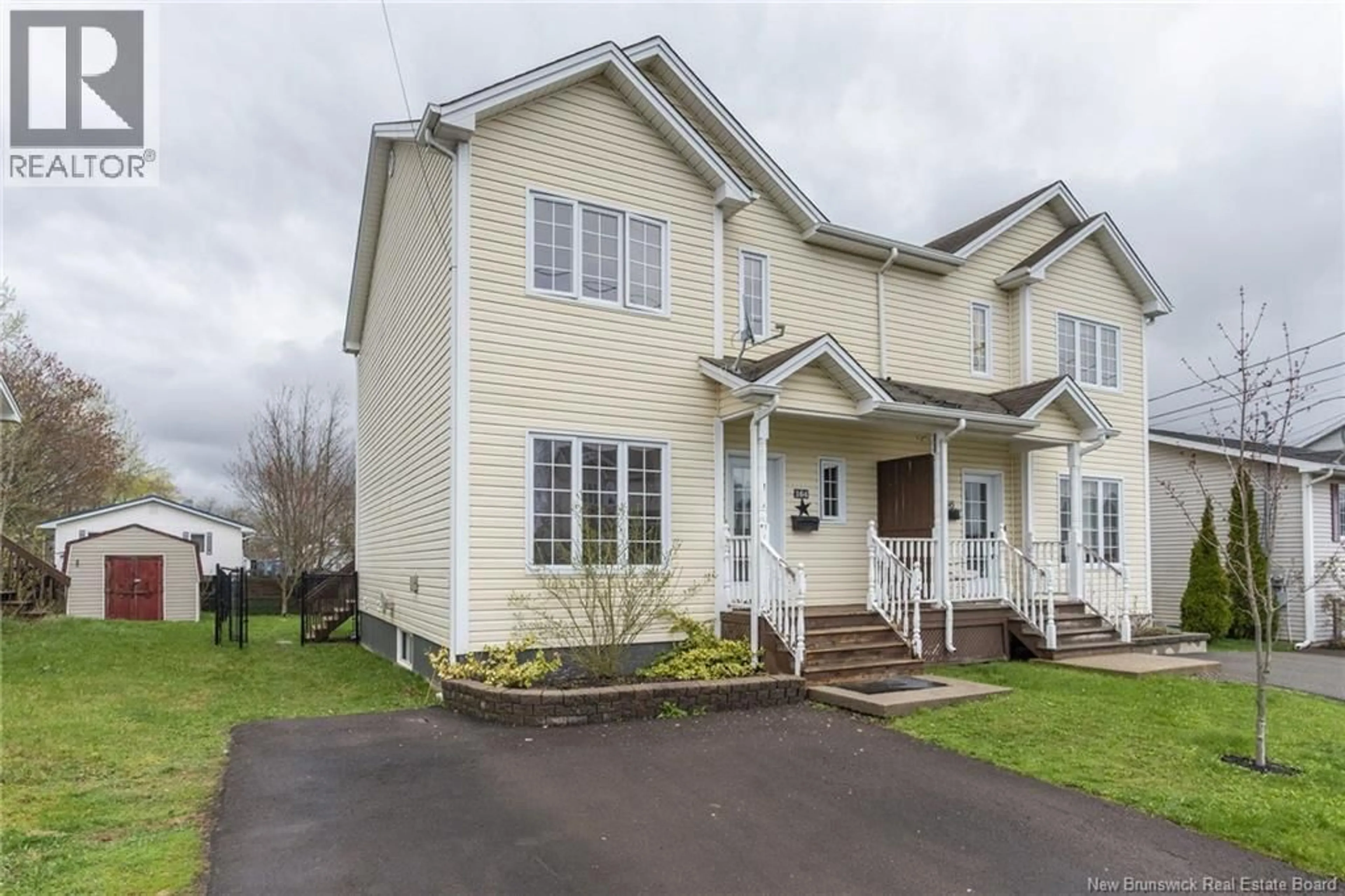 Home with vinyl exterior material, street for 164 JORDAN CRESCENT, Moncton New Brunswick E1C0S7