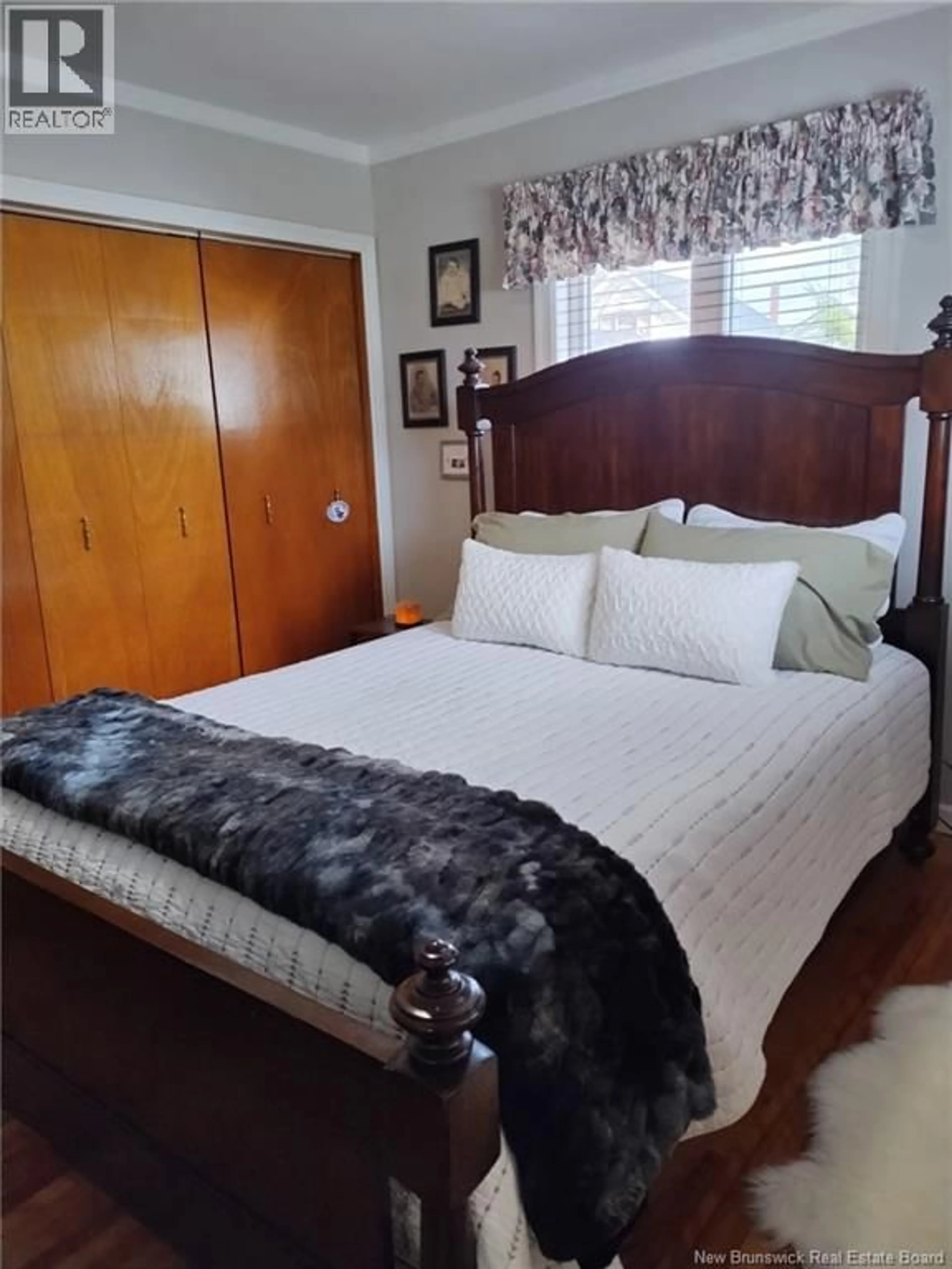 Bedroom with bed, unknown for 49 MANSFIELD STREET, Moncton New Brunswick E1A2V8