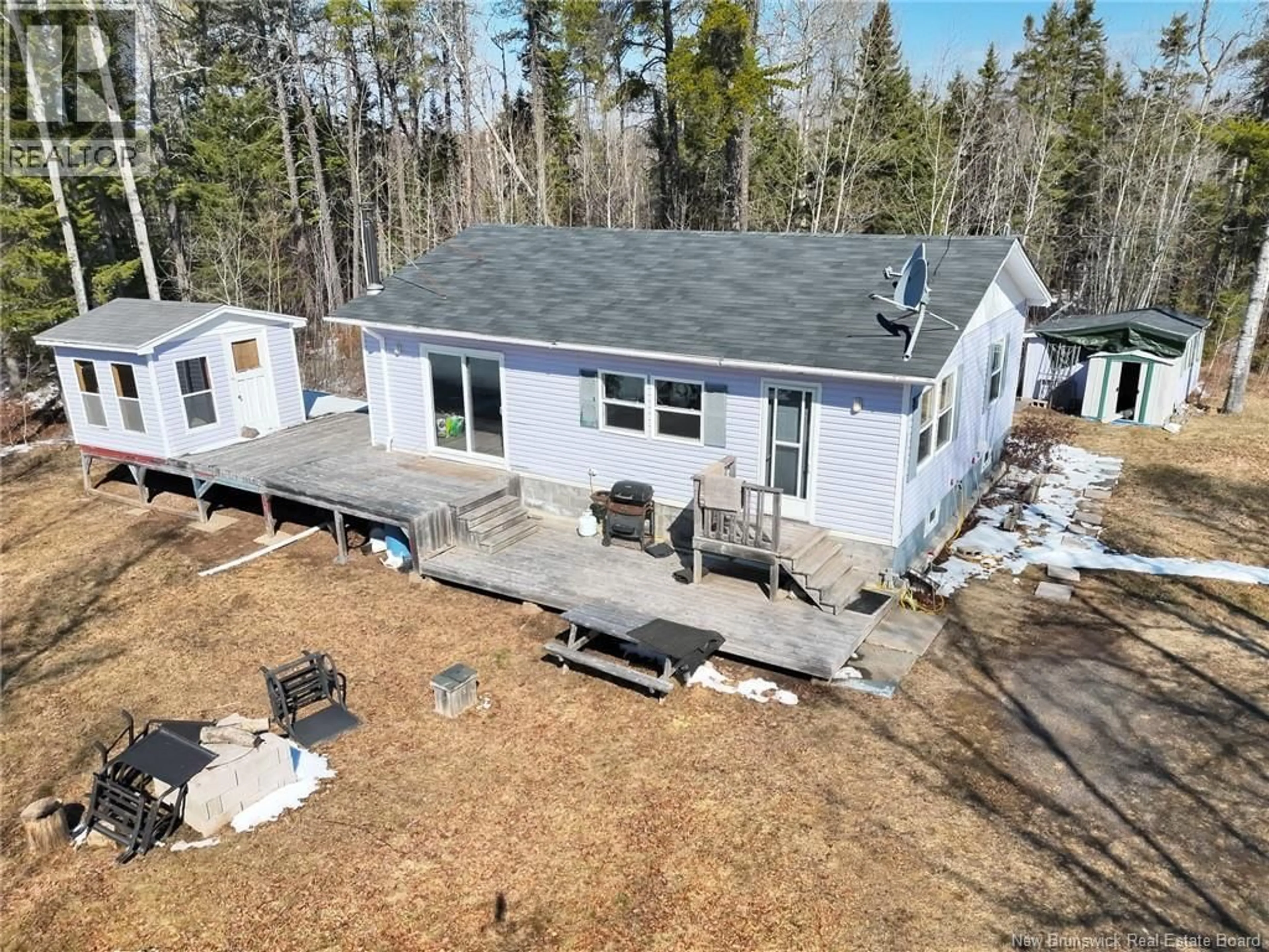 A pic from outside/outdoor area/front of a property/back of a property/a pic from drone, unknown for 1873 ROUTE 530 ROUTE, Grande-Digue New Brunswick E4R5E7