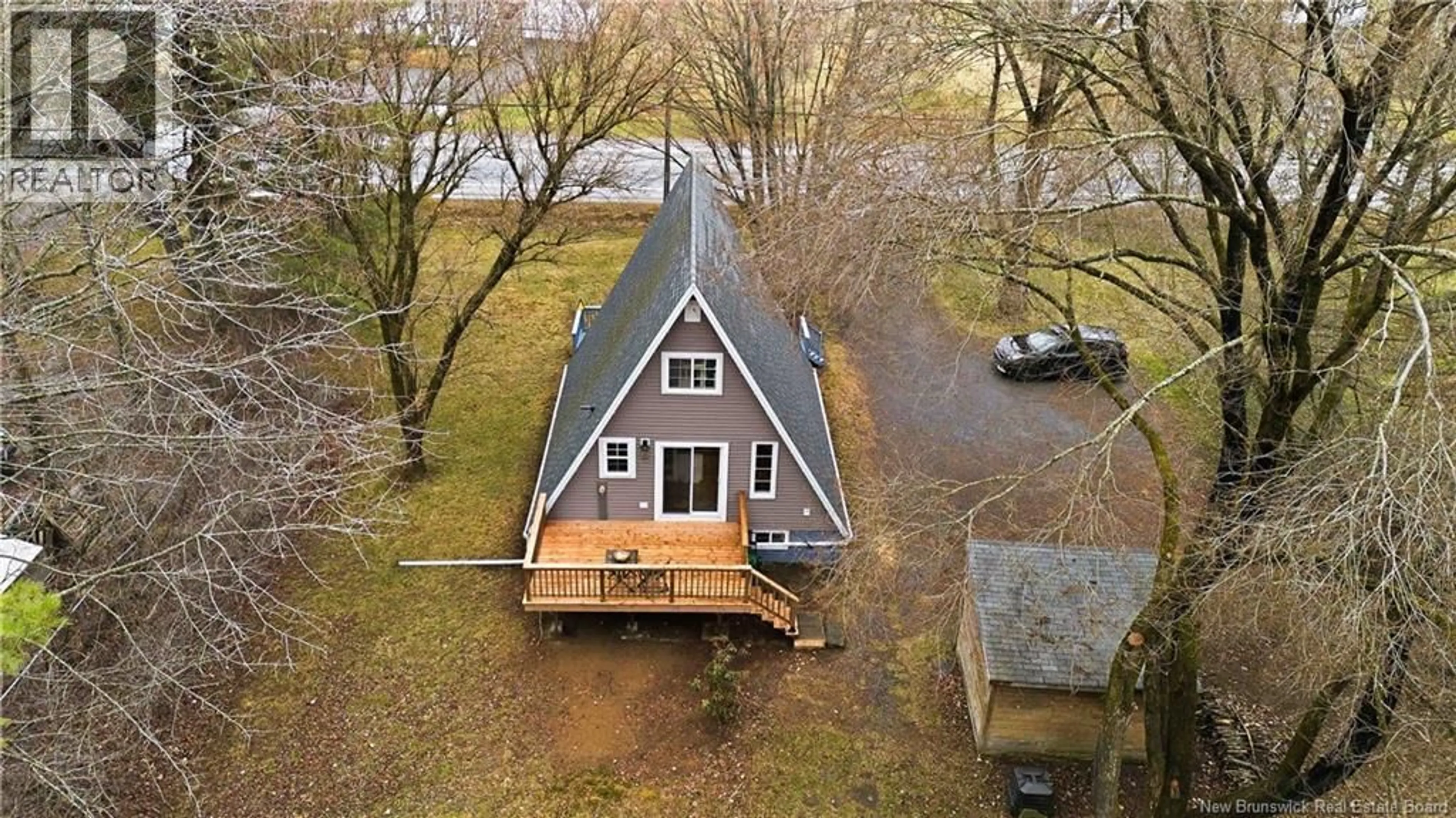 A pic from outside/outdoor area/front of a property/back of a property/a pic from drone, water/lake/river/ocean view for 309 ROUTE 105, Maugerville New Brunswick E3A8P1