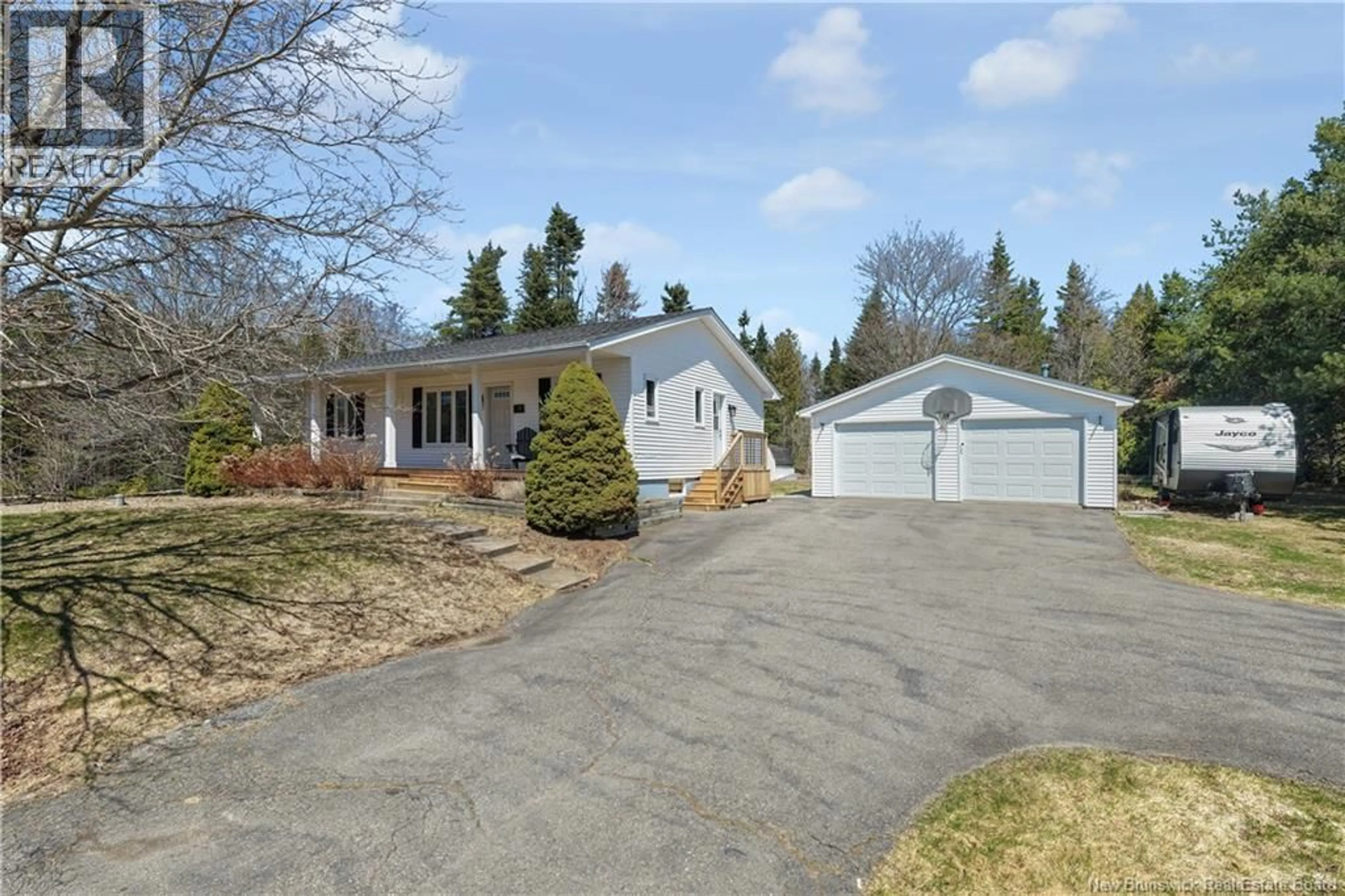 A pic from outside/outdoor area/front of a property/back of a property/a pic from drone, street for 14 ANNA AVENUE, Rothesay New Brunswick E5S1A3