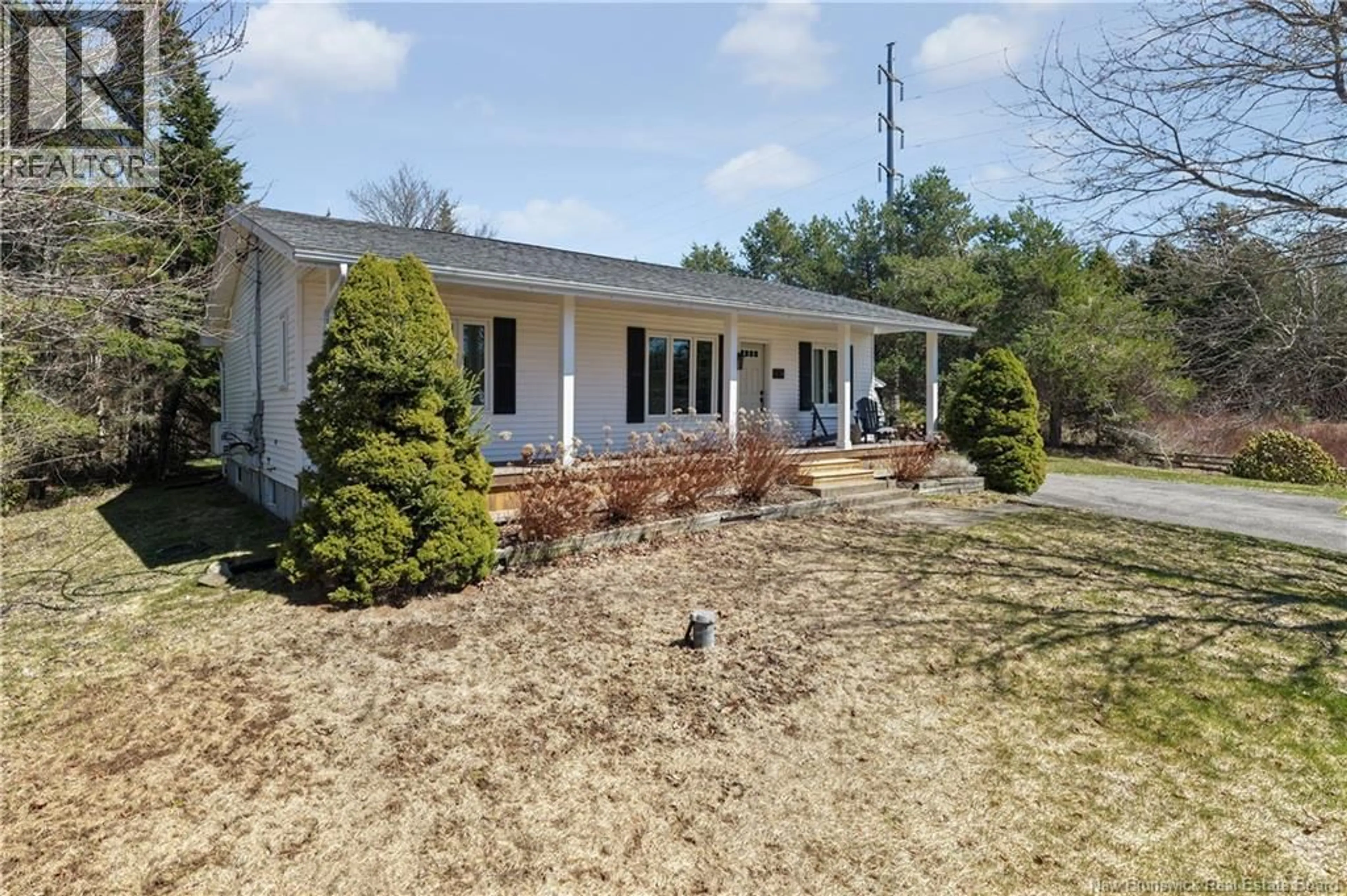 A pic from outside/outdoor area/front of a property/back of a property/a pic from drone, street for 14 ANNA AVENUE, Rothesay New Brunswick E5S1A3