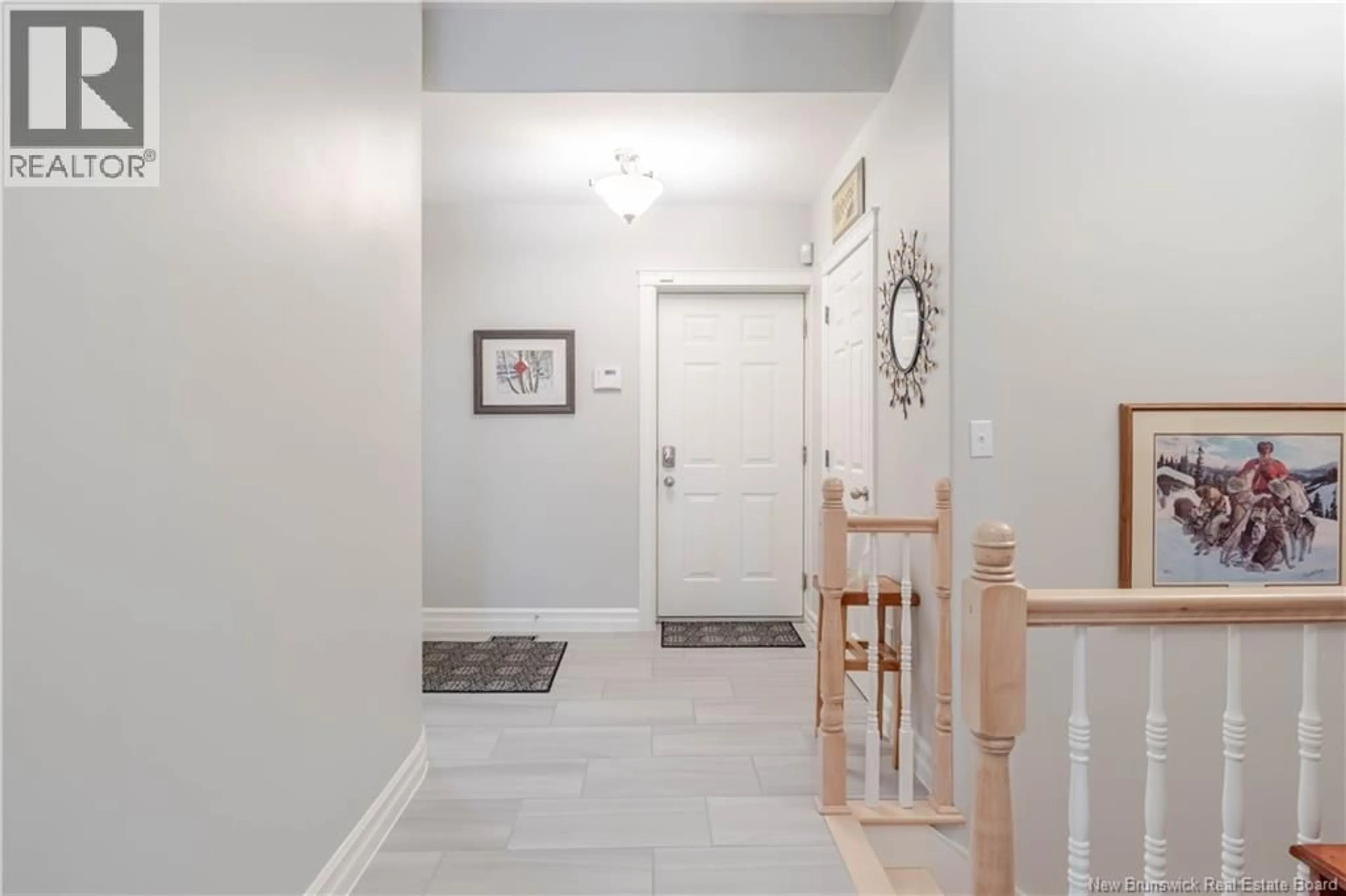 Indoor entryway for 48 WATERFORD LANE, Fredericton New Brunswick E3A0E2