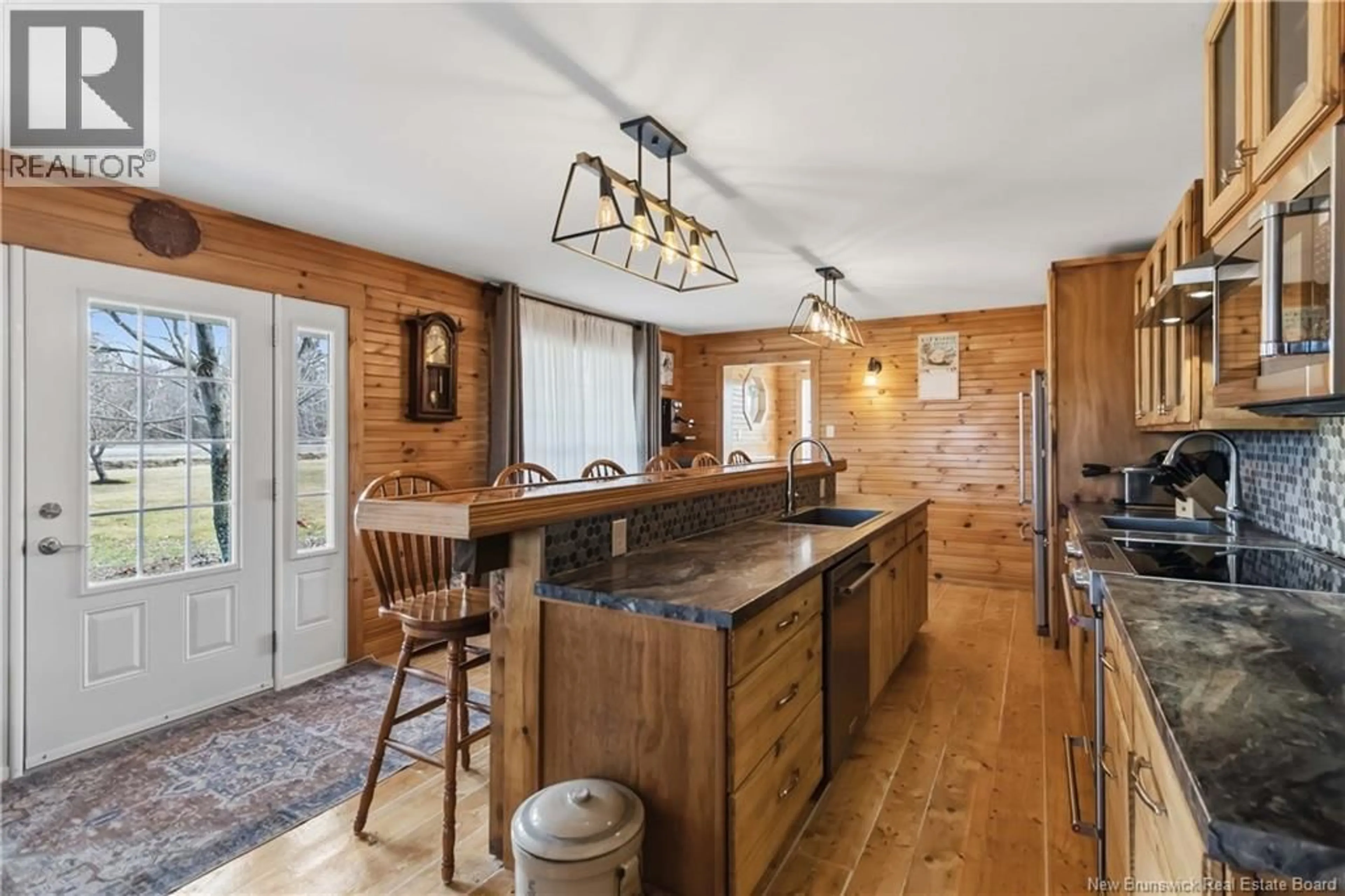 Open concept kitchen, unknown for 599 TRAFALGAR, Indian Mountain New Brunswick E1G3K4