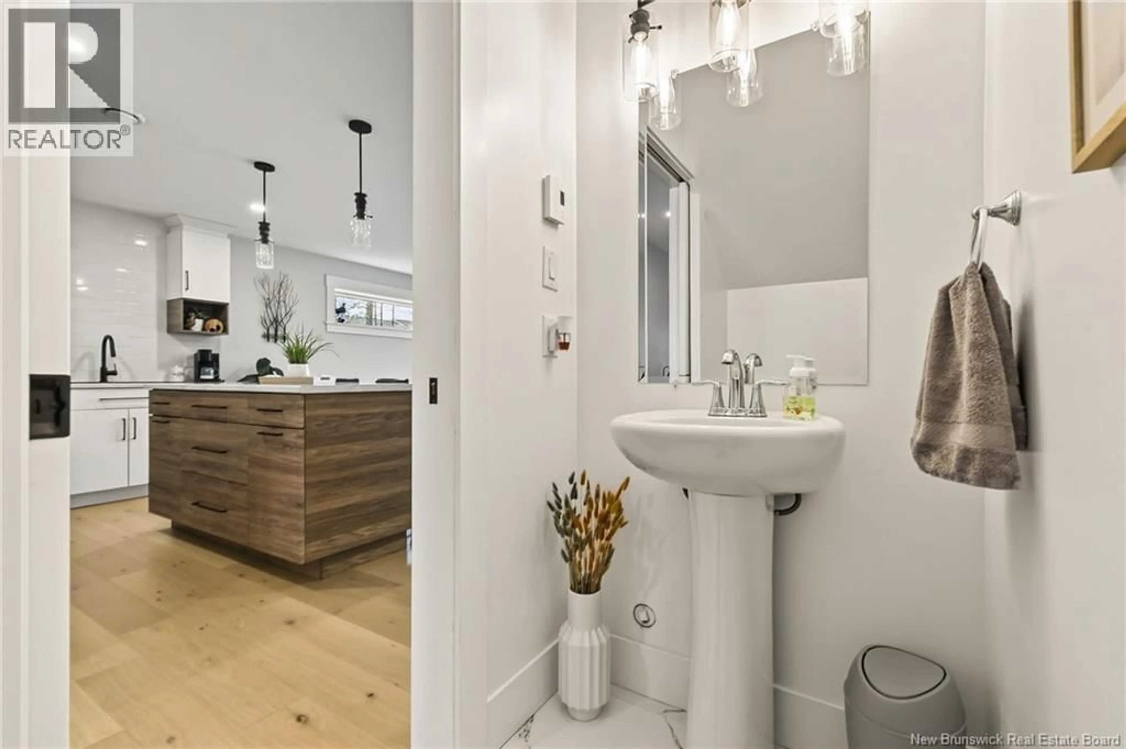 Contemporary bathroom, ceramic/tile floor for 184 NORBERT STREET, Dieppe New Brunswick E1A9Y8