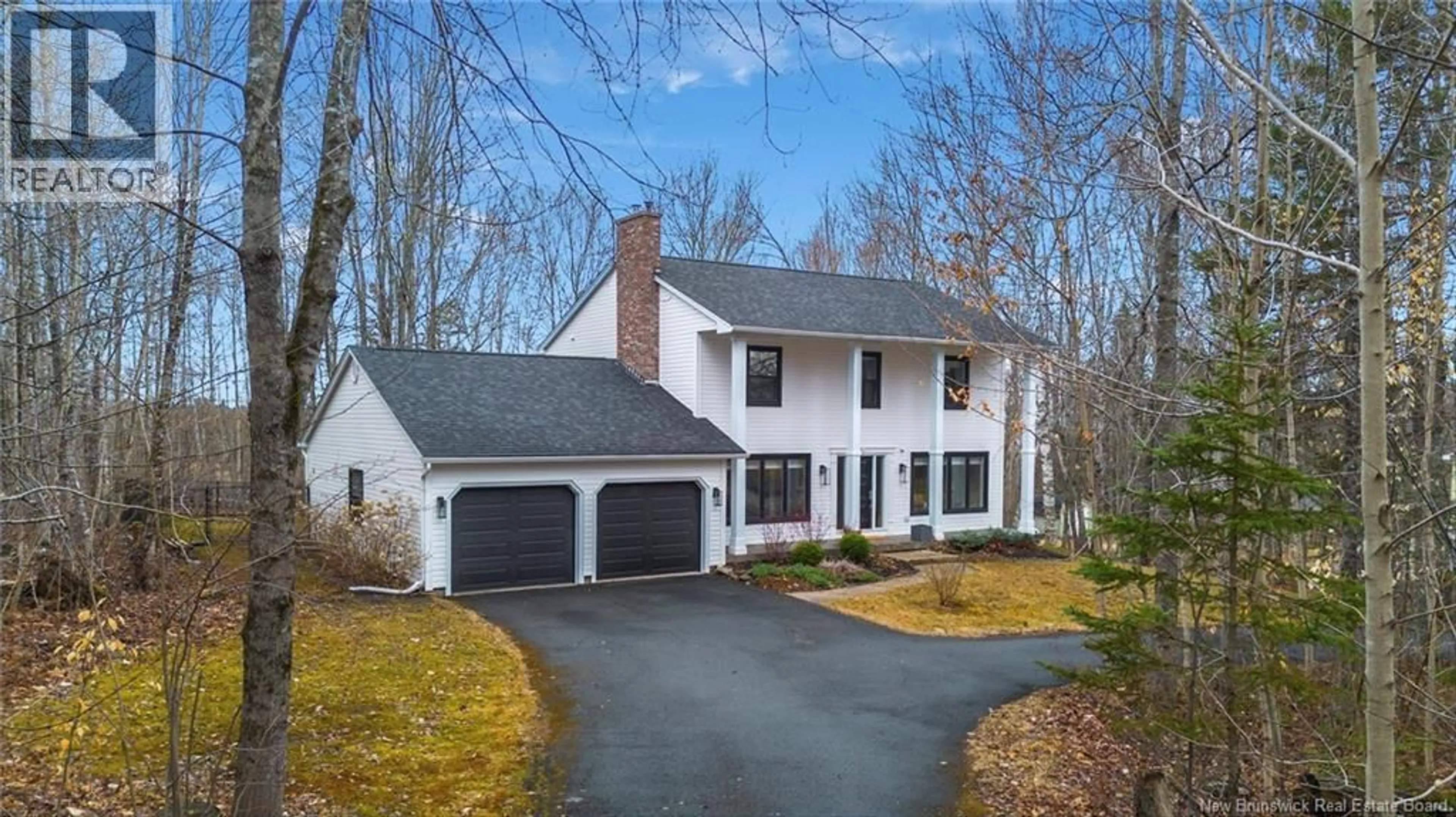 Home with vinyl exterior material, street for 231 CARRIAGE HILL DRIVE, Fredericton New Brunswick E3E1A4