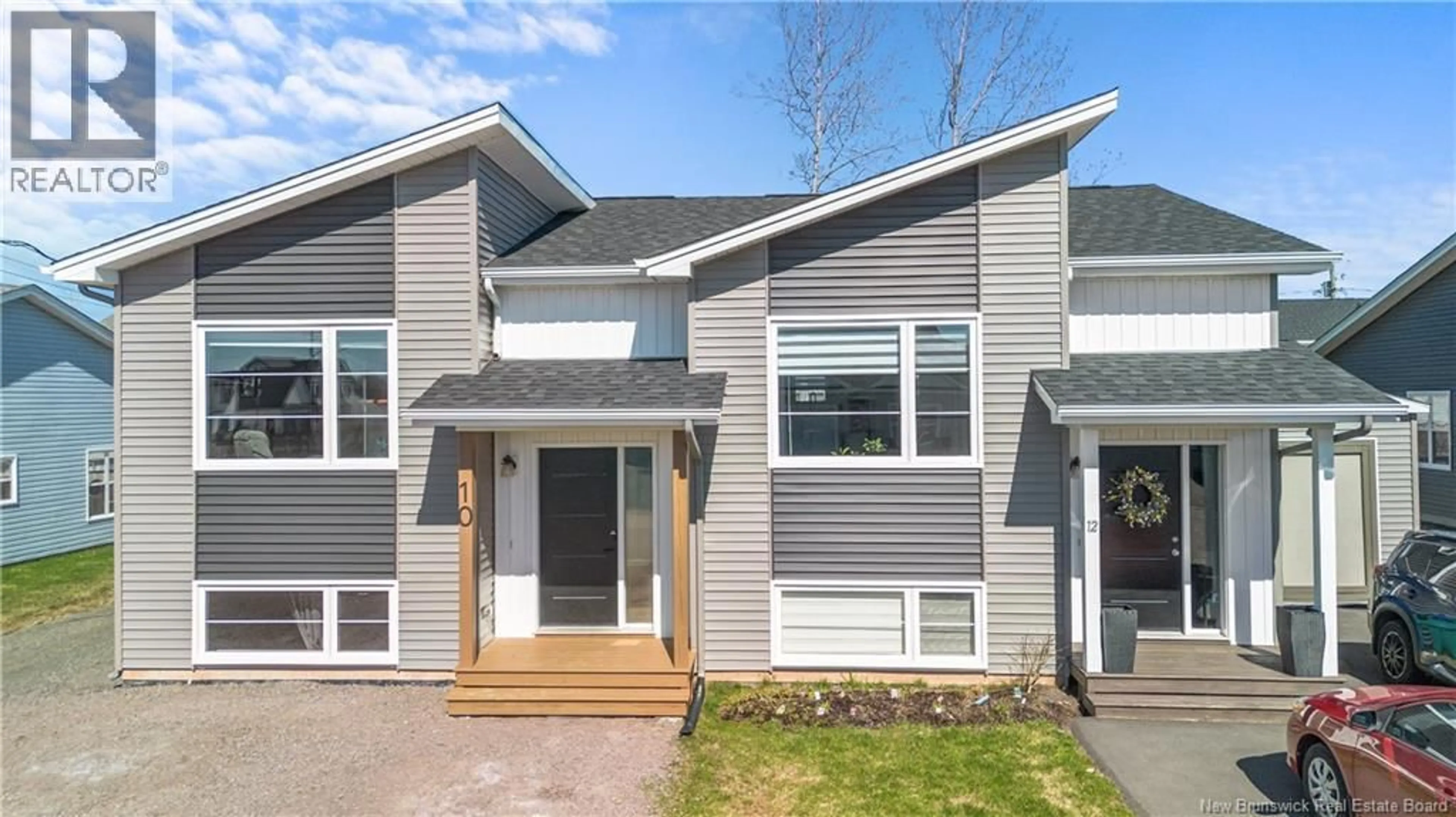 Home with vinyl exterior material, street for 10 MIA STREET, Shediac New Brunswick E4P0Z8