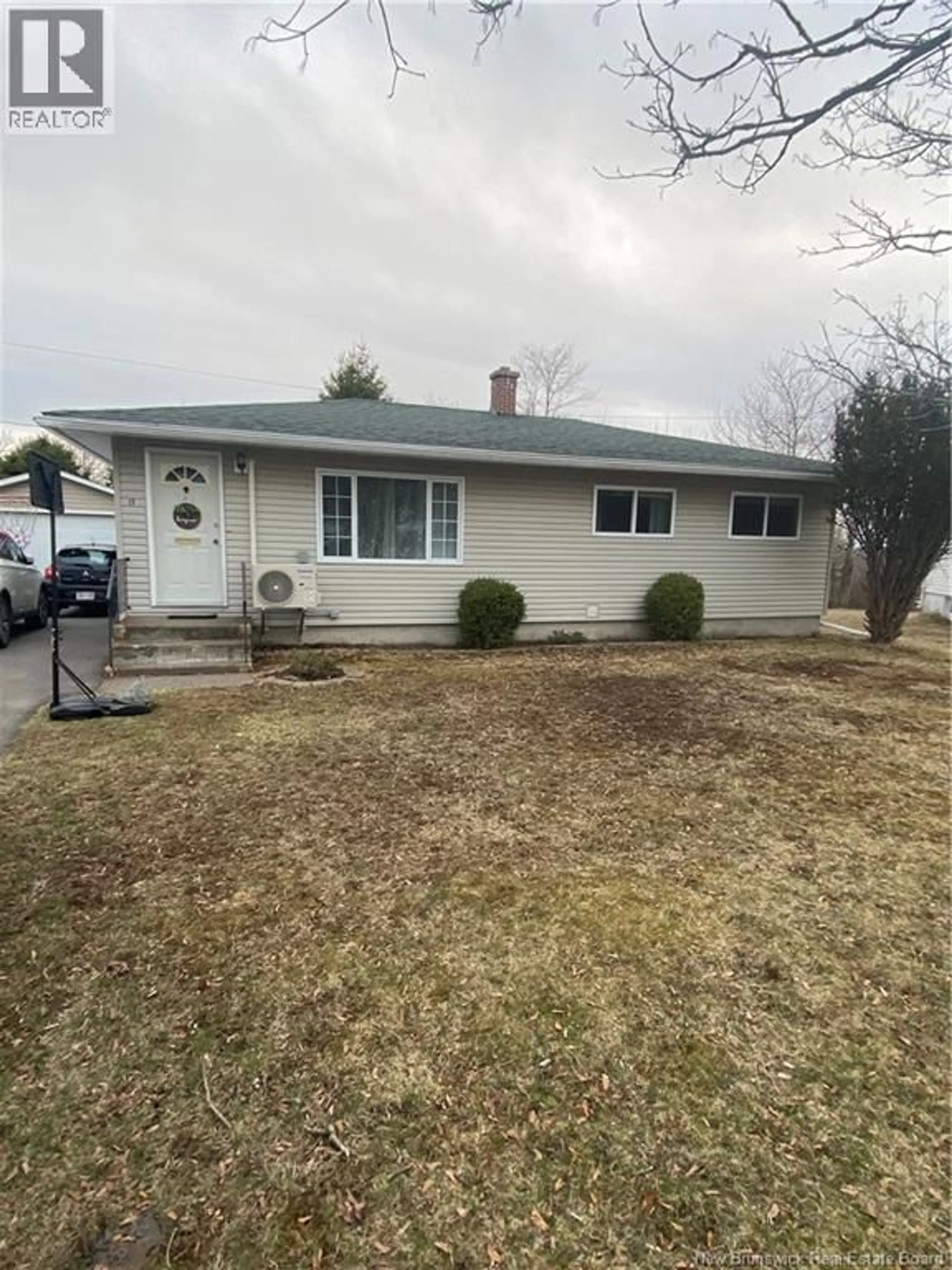 Home with vinyl exterior material, street for 11 KENNINGTON STREET, Saint John New Brunswick E2J2Z1