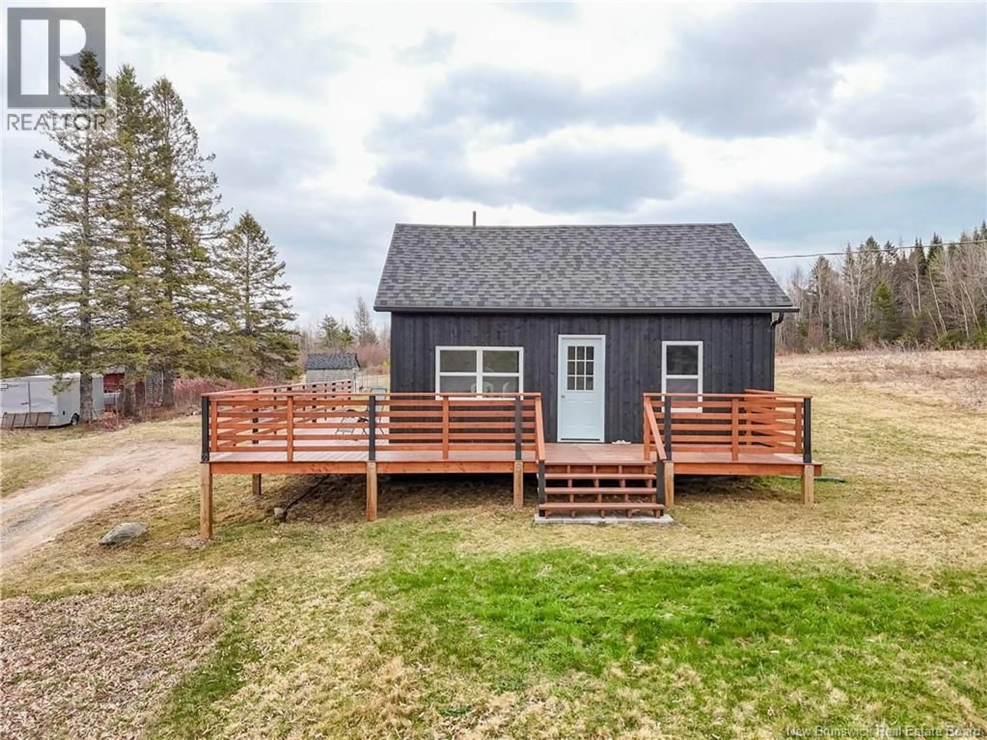 A pic from outside/outdoor area/front of a property/back of a property/a pic from drone, unknown for 2579 ROUTE 3, Harvey New Brunswick E6K1R5