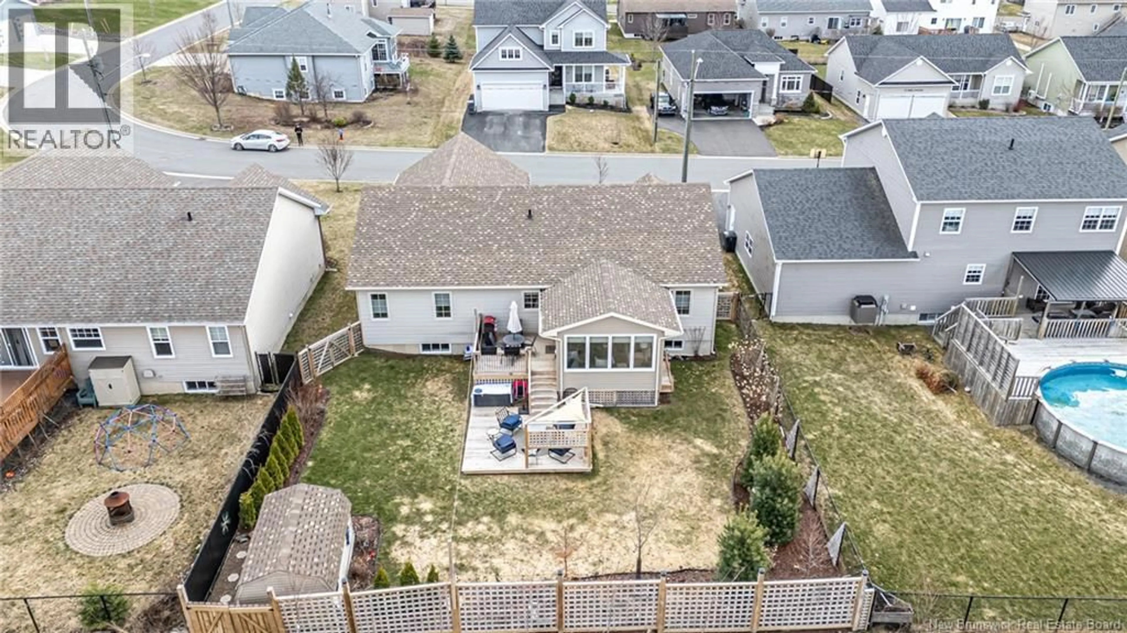 A pic from outside/outdoor area/front of a property/back of a property/a pic from drone, street for 105 REBA CRESCENT, Fredericton New Brunswick E3G0B5
