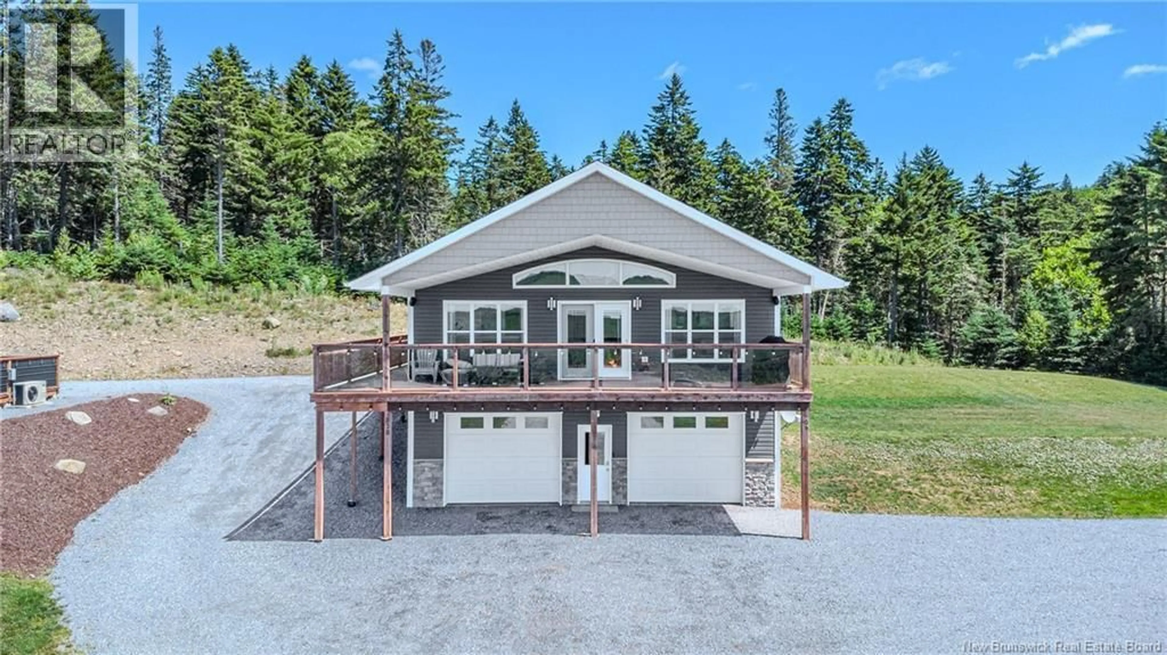 A pic from outside/outdoor area/front of a property/back of a property/a pic from drone, water/lake/river/ocean view for 838 ROUTE 845, Kingston New Brunswick E5N1V3