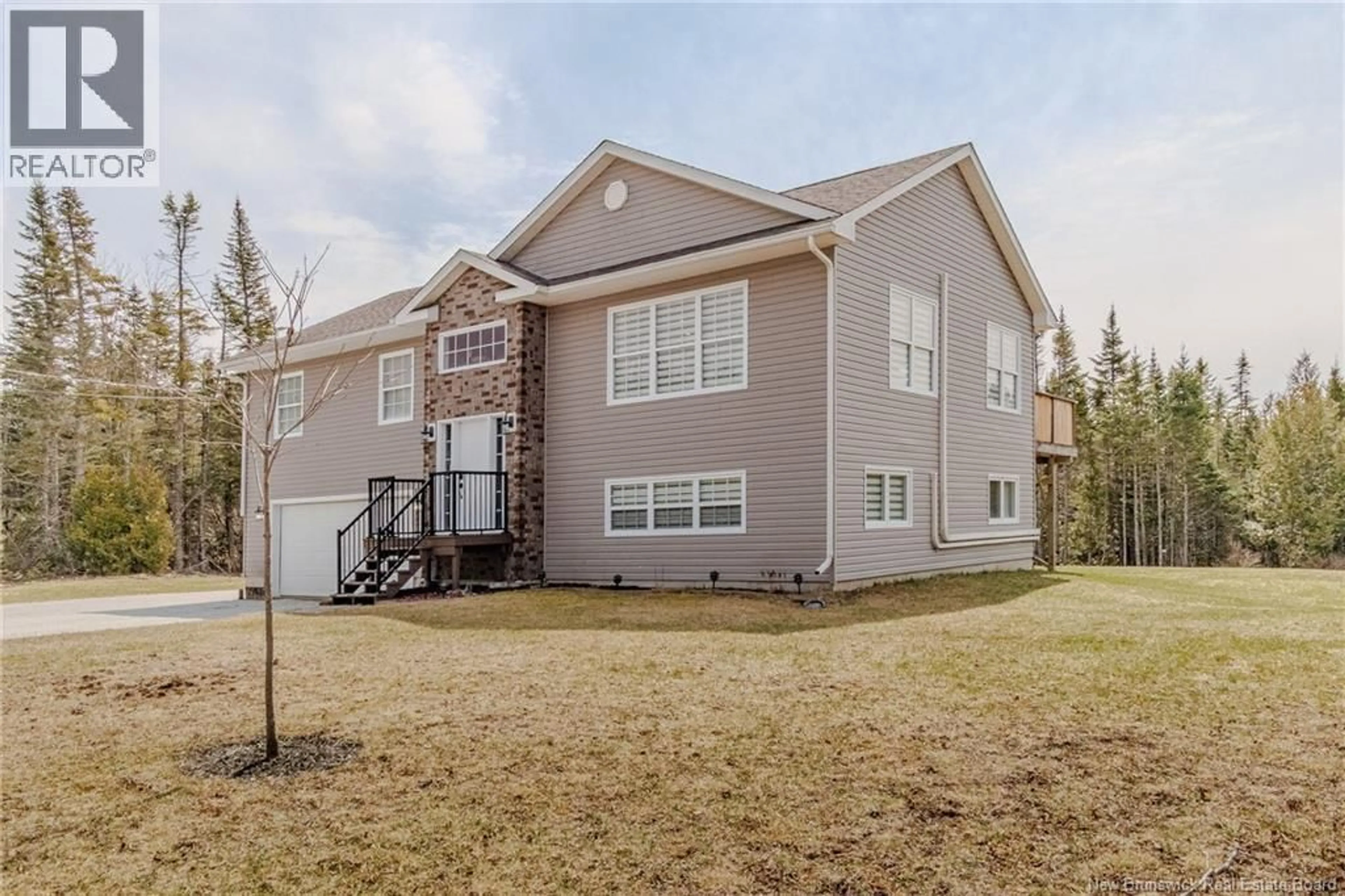 Home with vinyl exterior material, unknown for 700 HILLCREST ROAD, Saint John New Brunswick E2N0E3