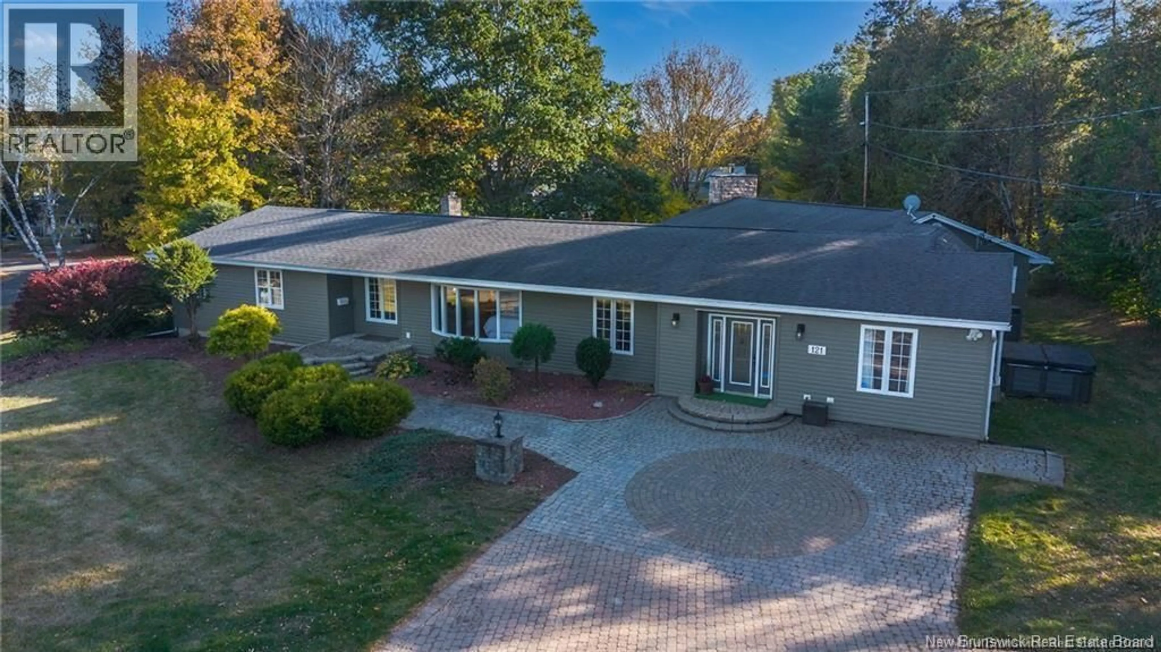 A pic from outside/outdoor area/front of a property/back of a property/a pic from drone, street for 121 GRAHAM DRIVE, Island View New Brunswick E3E1A2
