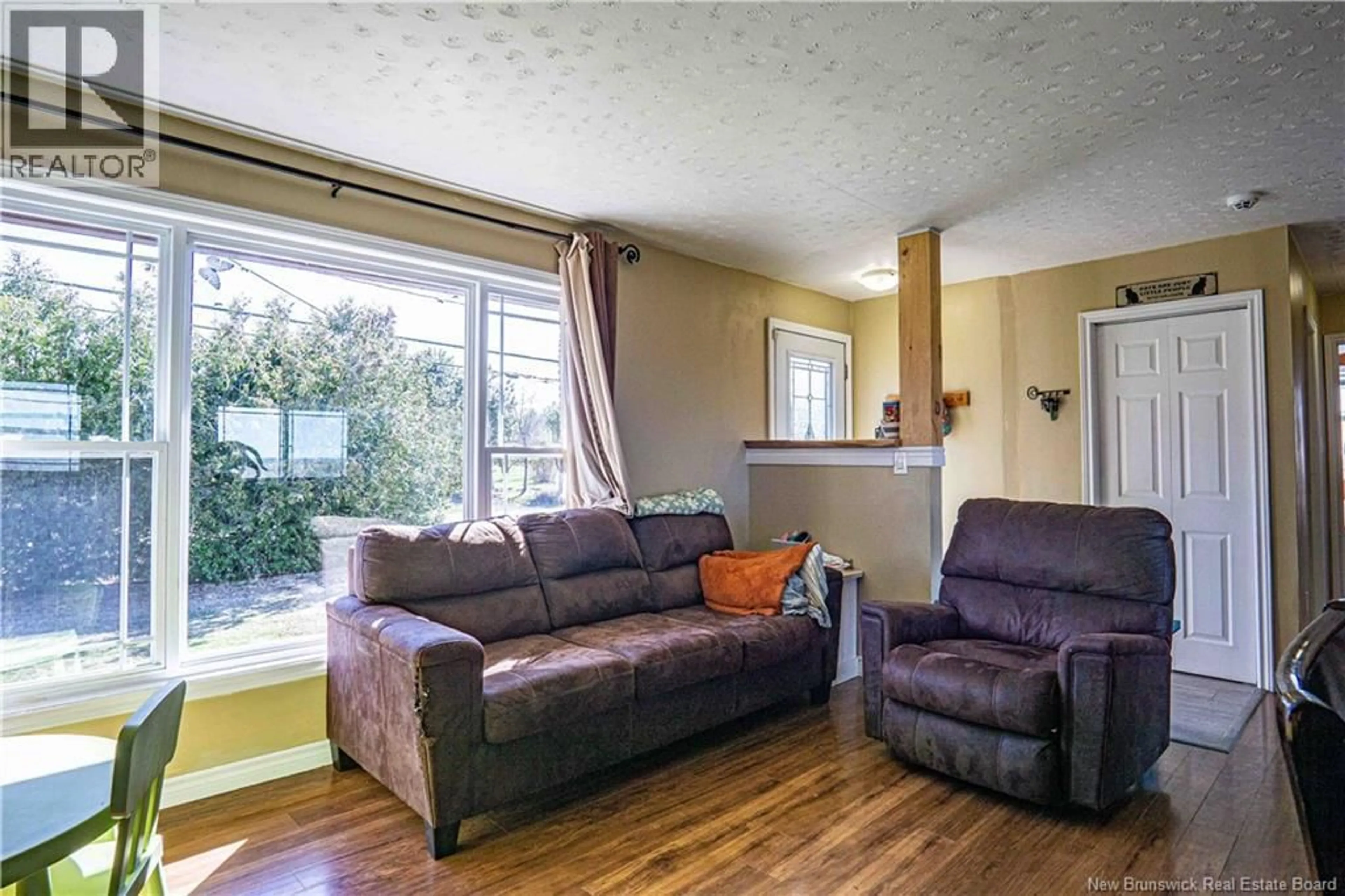 Living room with furniture, unknown for 473 ROUTE 102, Burton New Brunswick E2V3K3