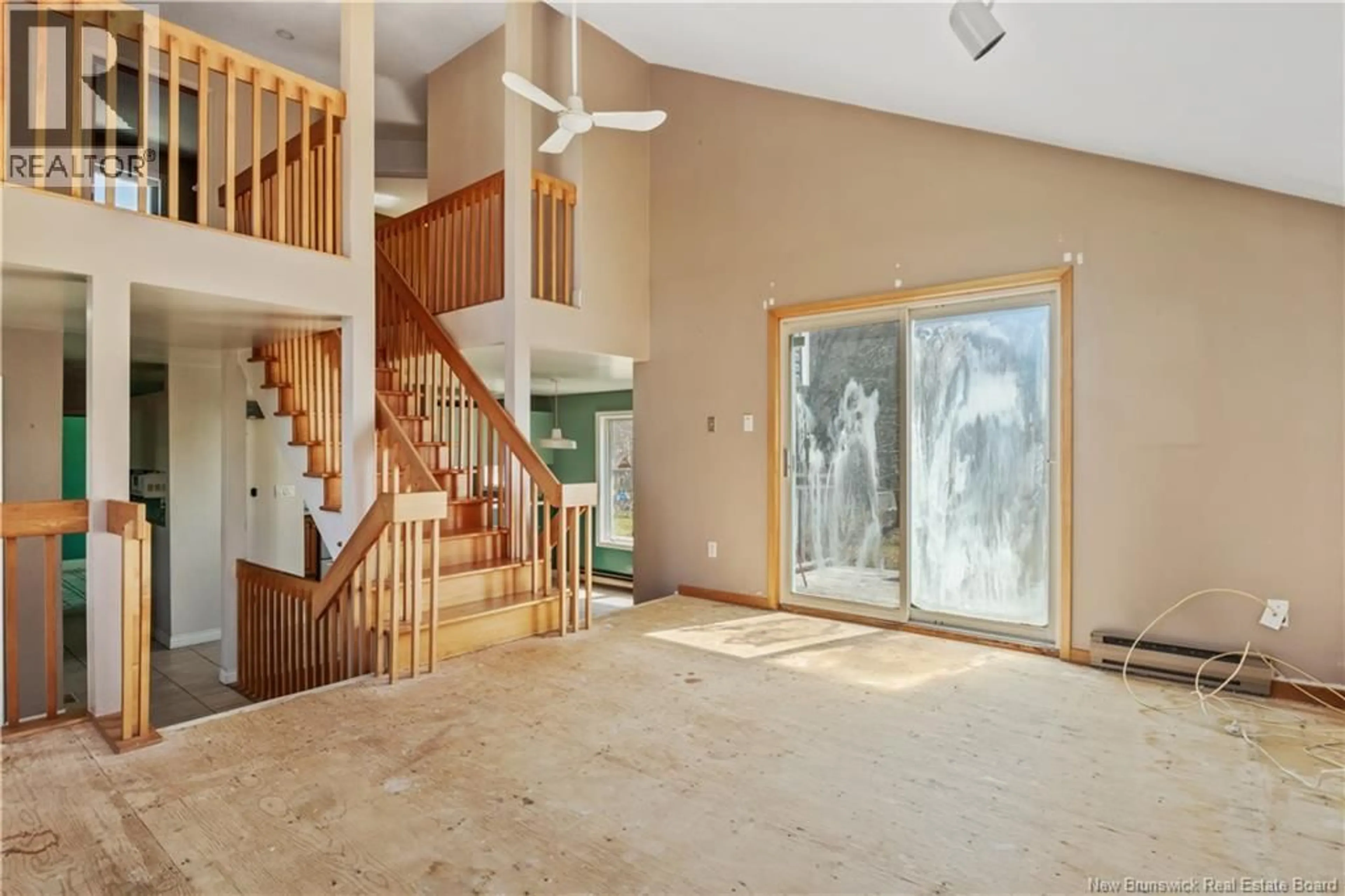 Indoor foyer for 591 LAFLEUR, Dieppe New Brunswick E1A6A3