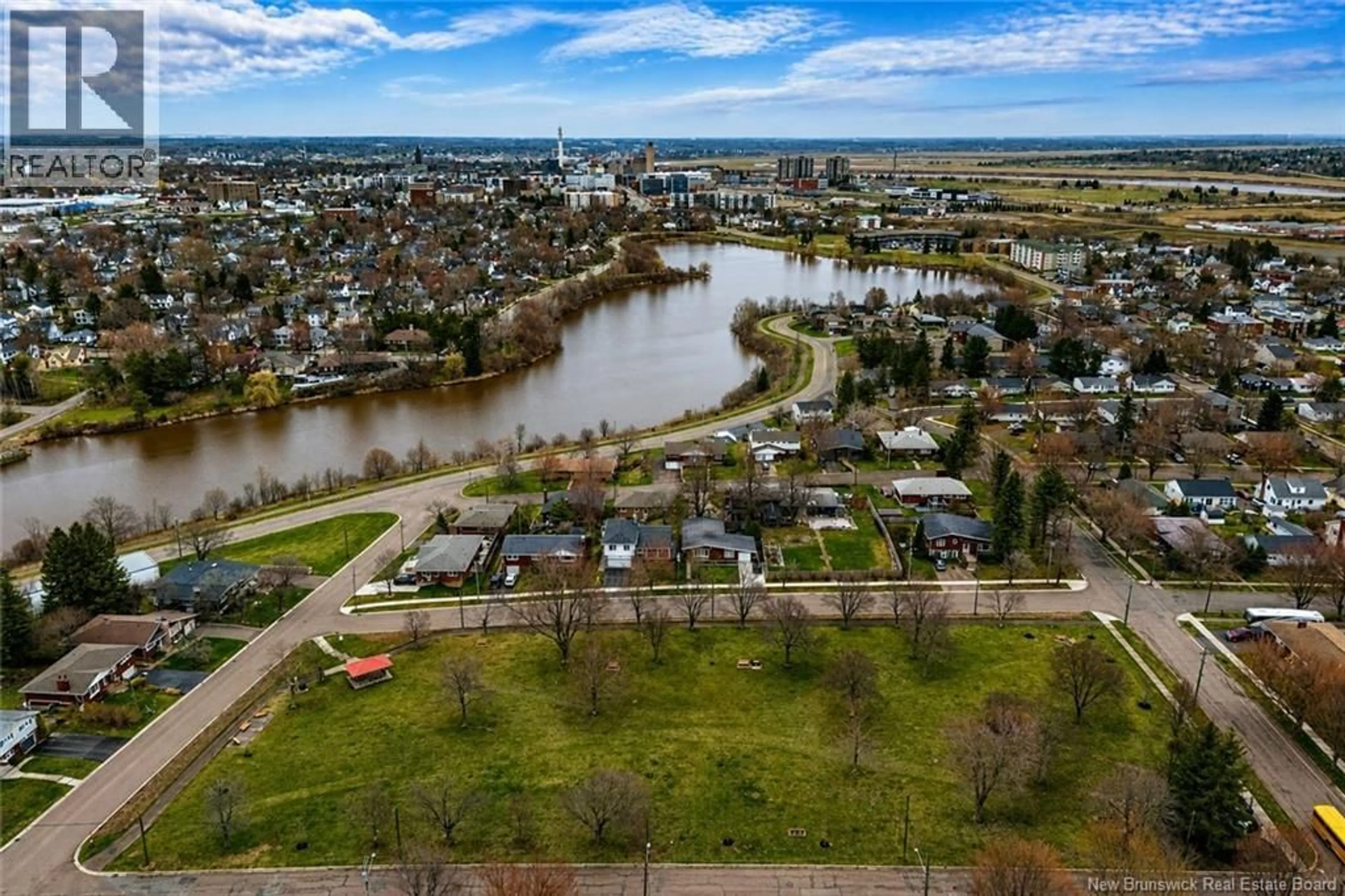 A pic from outside/outdoor area/front of a property/back of a property/a pic from drone, water/lake/river/ocean view for 216 WESTMOUNT BOULEVARD, Moncton New Brunswick E1E1V4